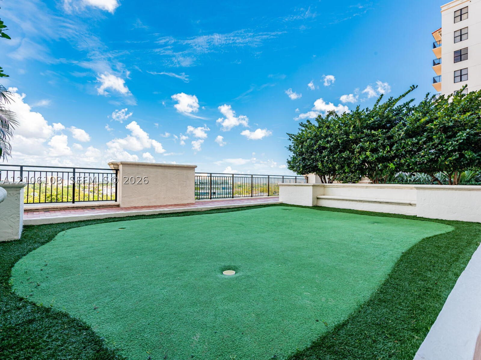 888 S Douglas Rd #602 Coral Gables, FL 33134