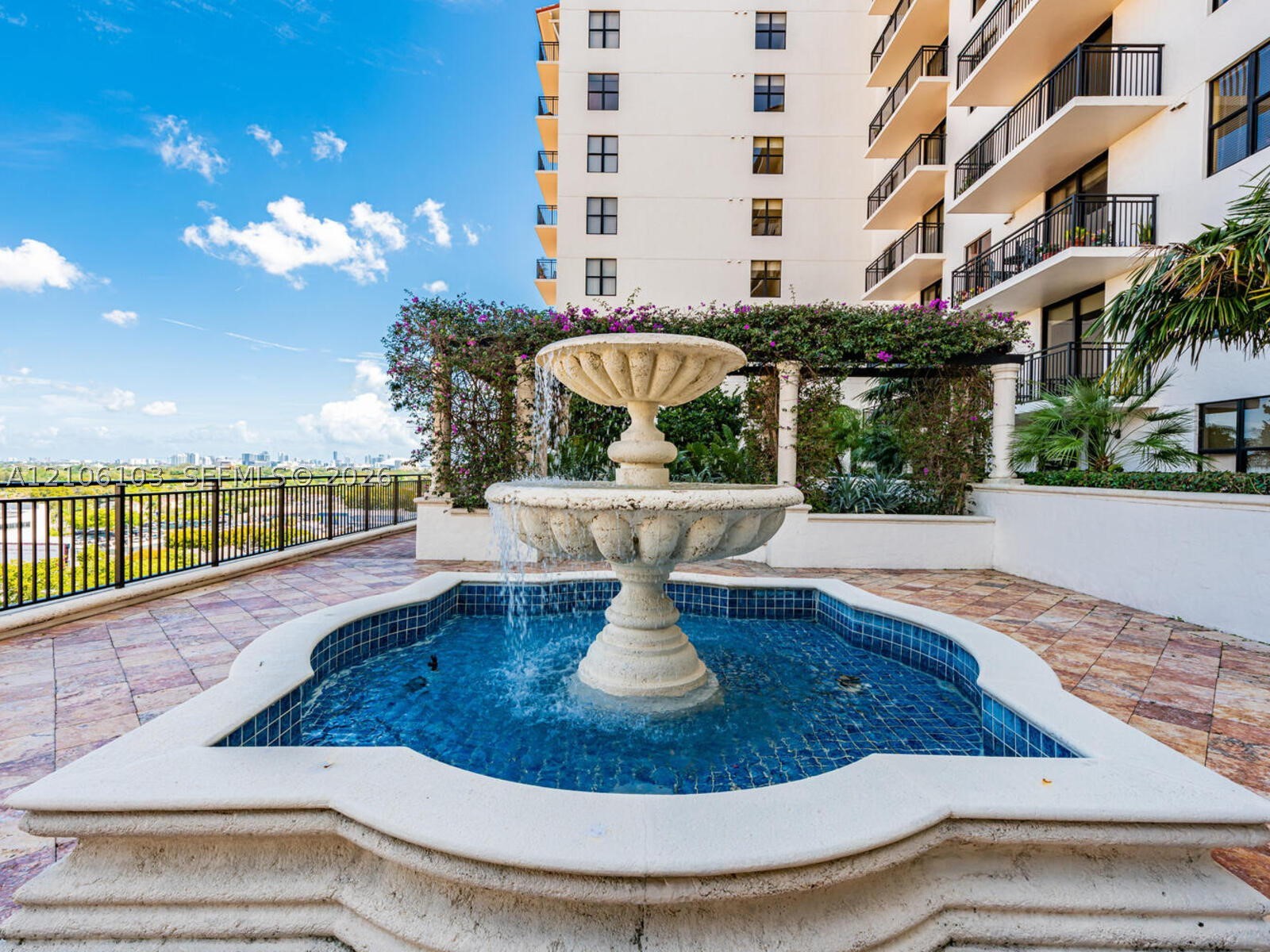 888 S Douglas Rd #602 Coral Gables, FL 33134