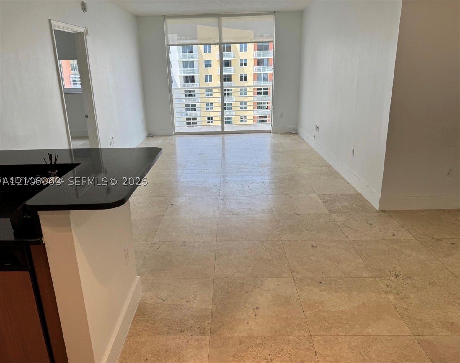 image The Venture at Aventura0