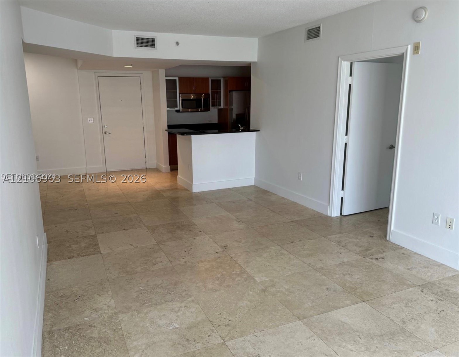 image The Venture at Aventura4