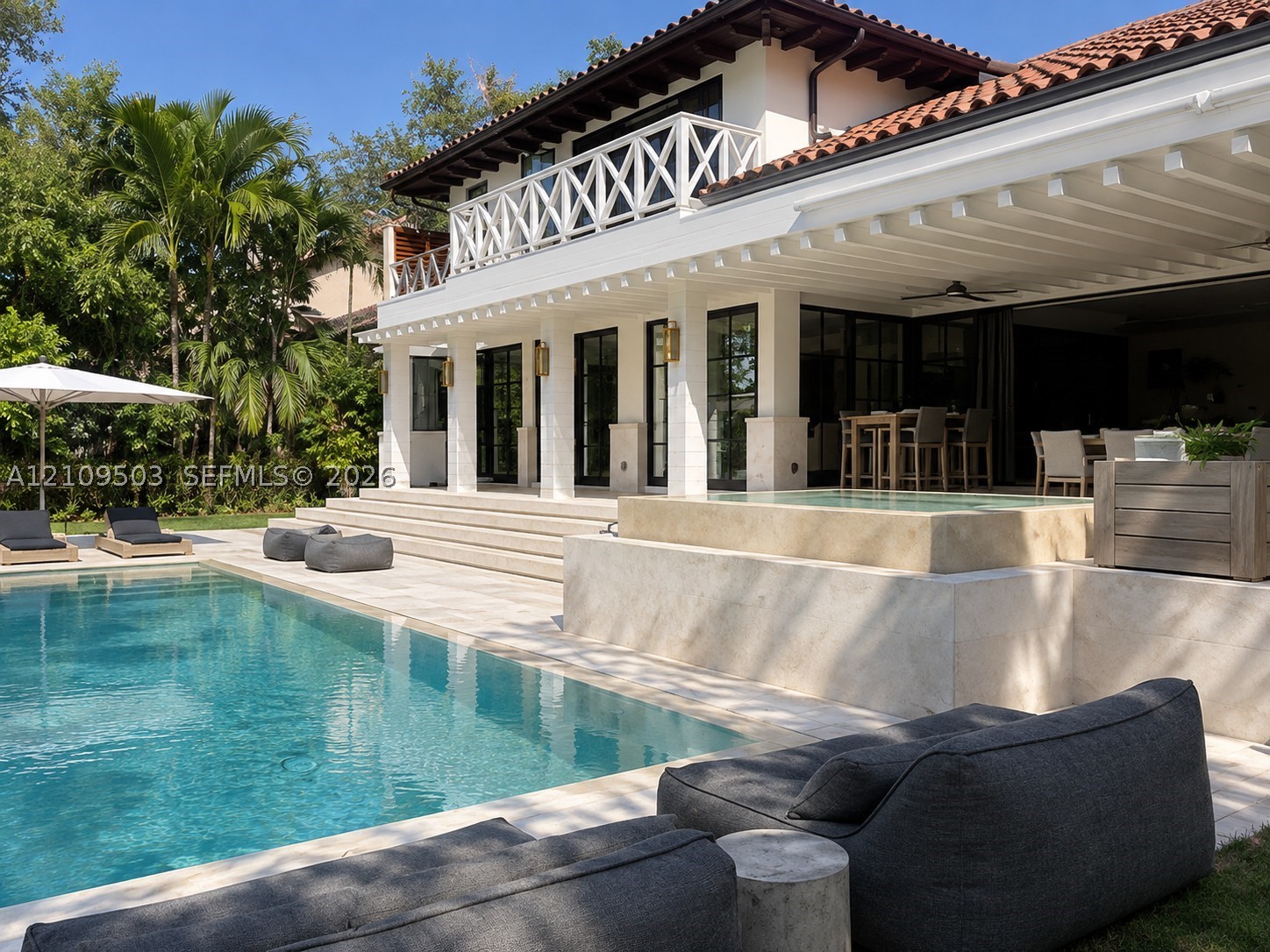 7230 E Lago Dr Coral Gables, FL 33143