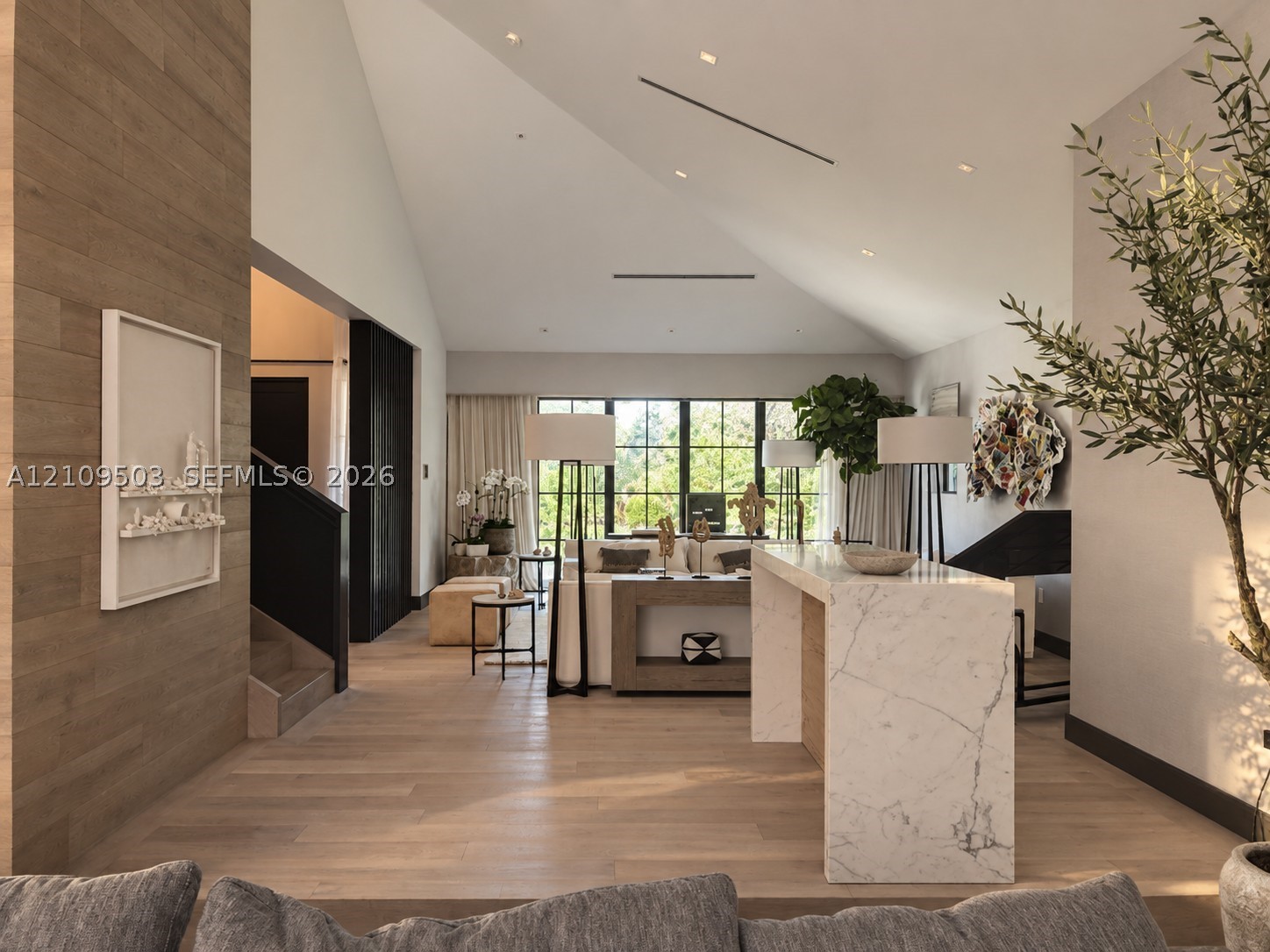 7230 E Lago Dr Coral Gables, FL 33143