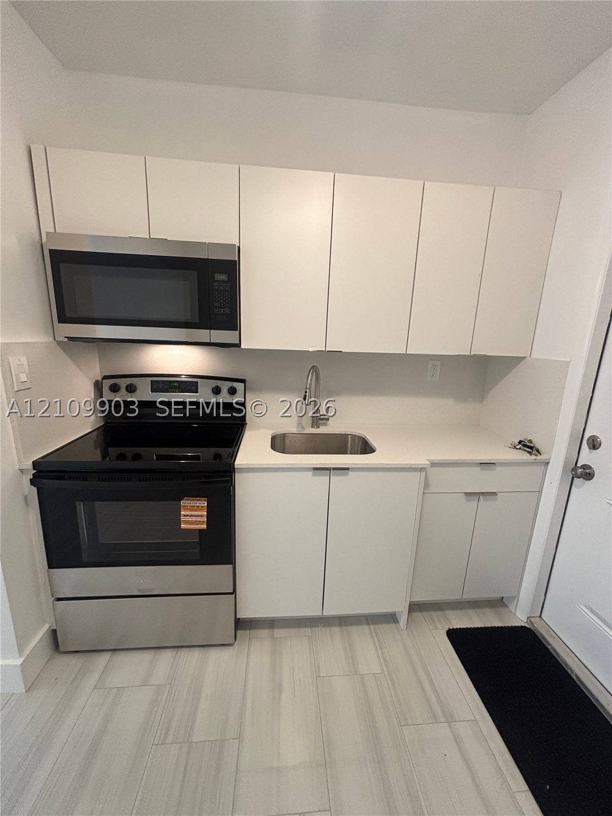 671 SW 7th St #2 Miami, FL 33130