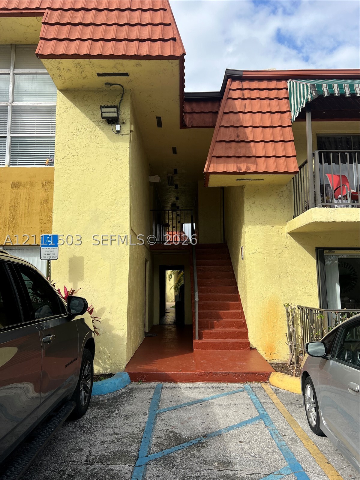 8005 W 6th Ave #H Hialeah, FL 33014