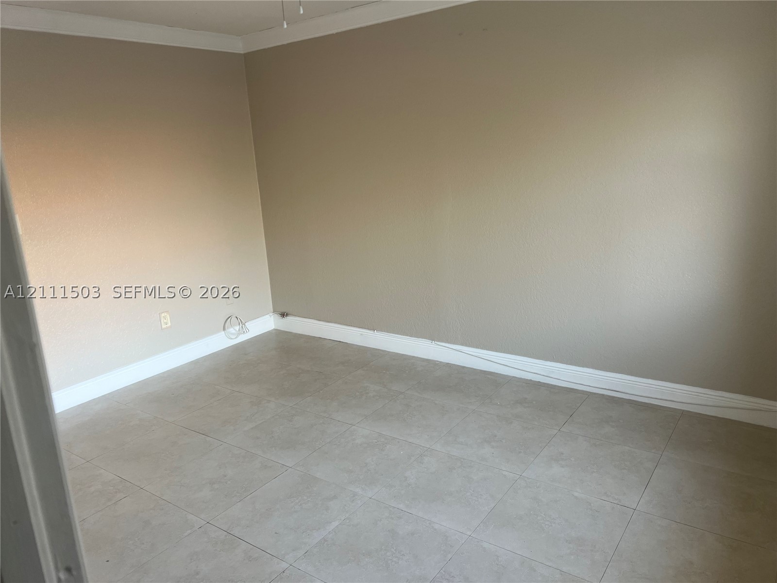 8005 W 6th Ave #H Hialeah, FL 33014
