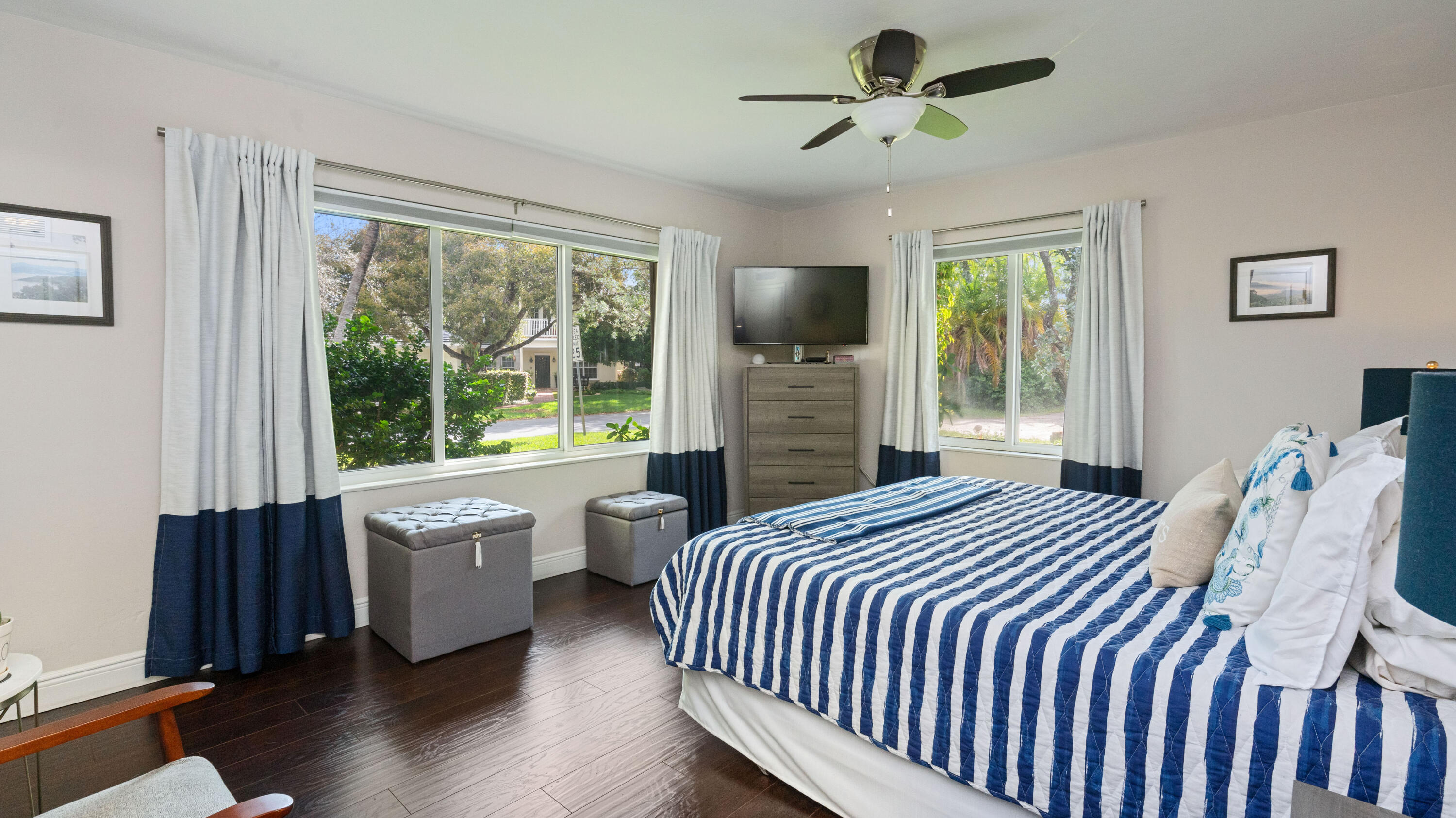 2549 NE 27th Fort Lauderdale, FL 33305