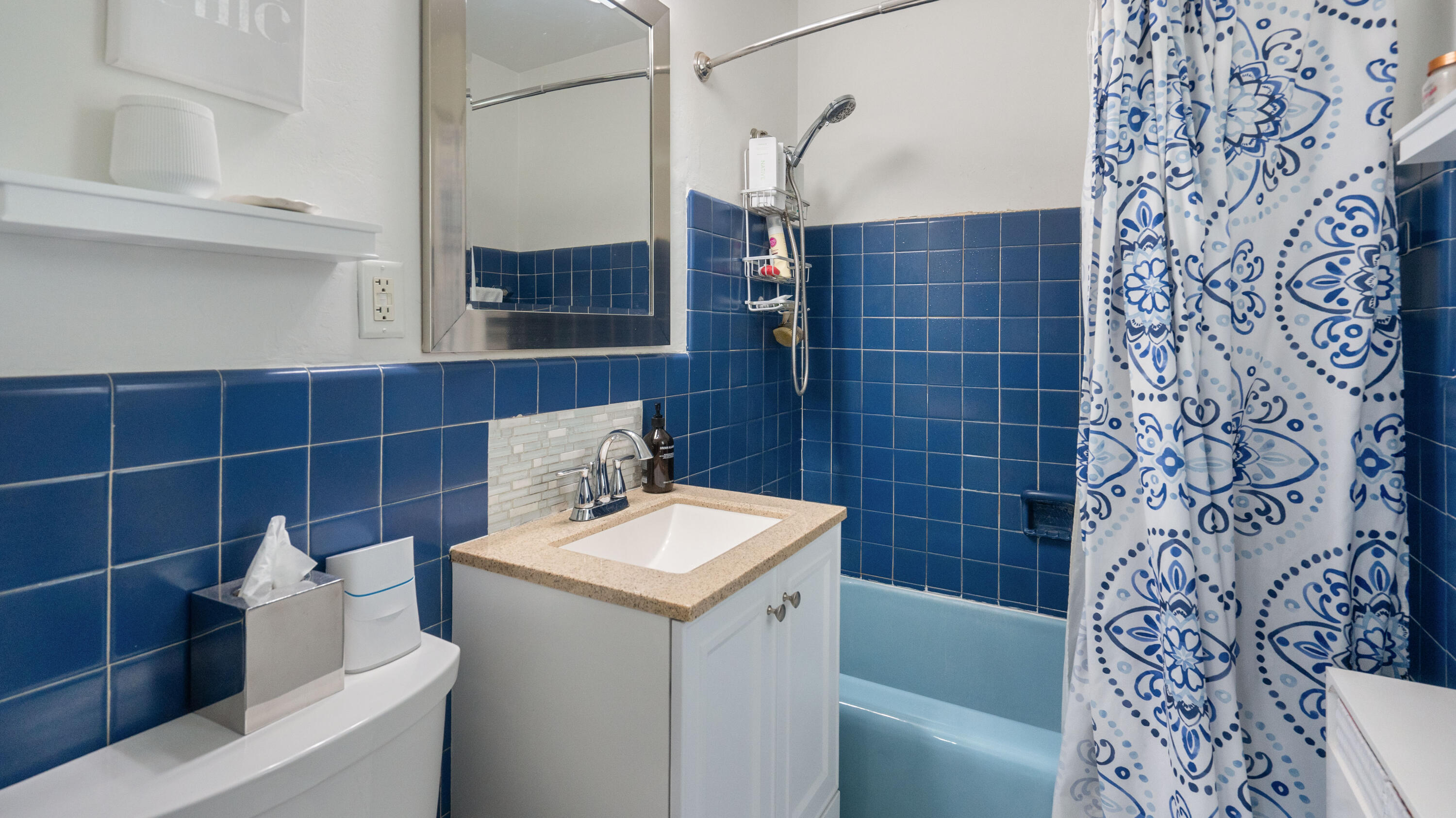 2549 NE 27th Fort Lauderdale, FL 33305