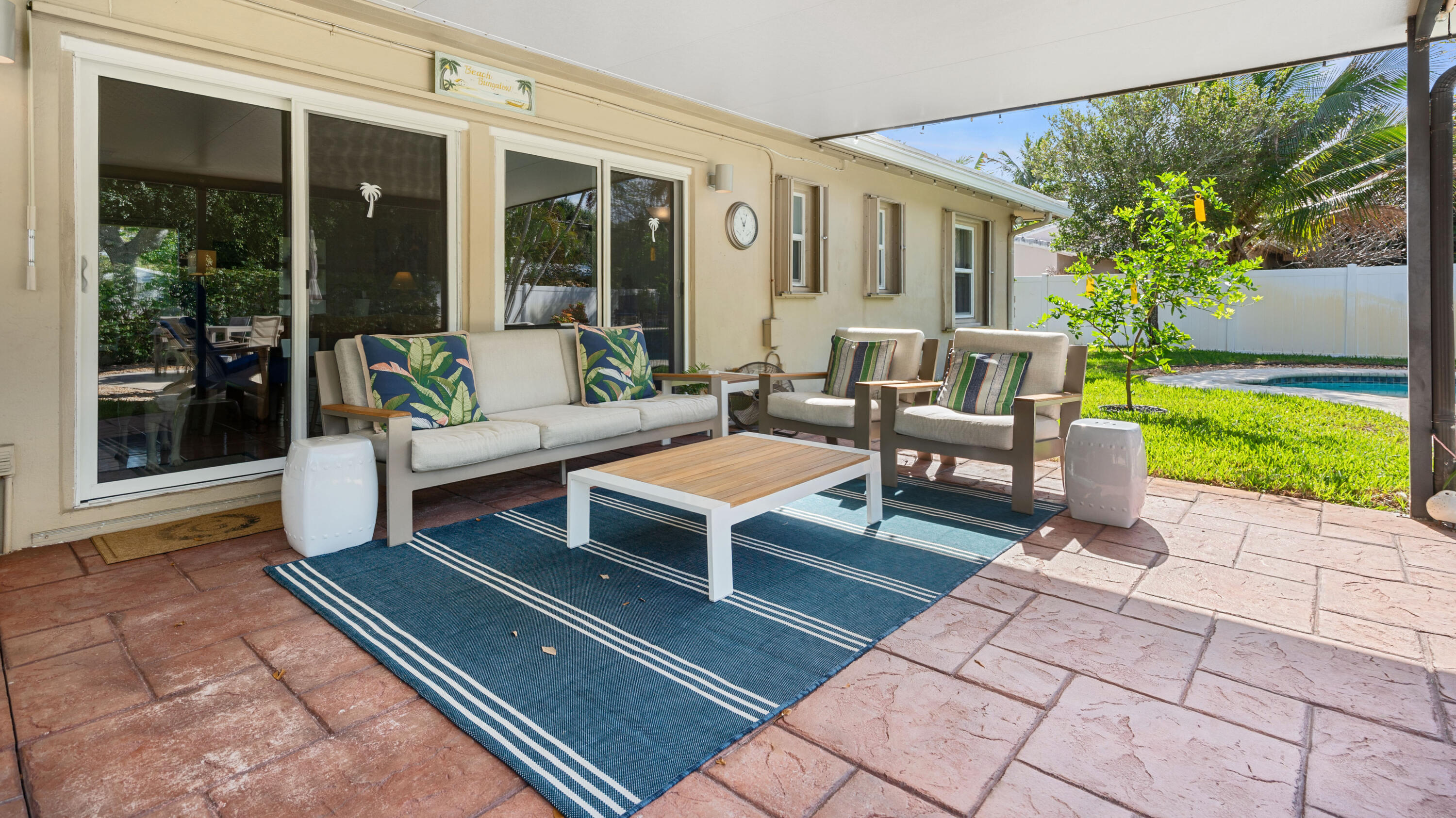 2549 NE 27th Fort Lauderdale, FL 33305