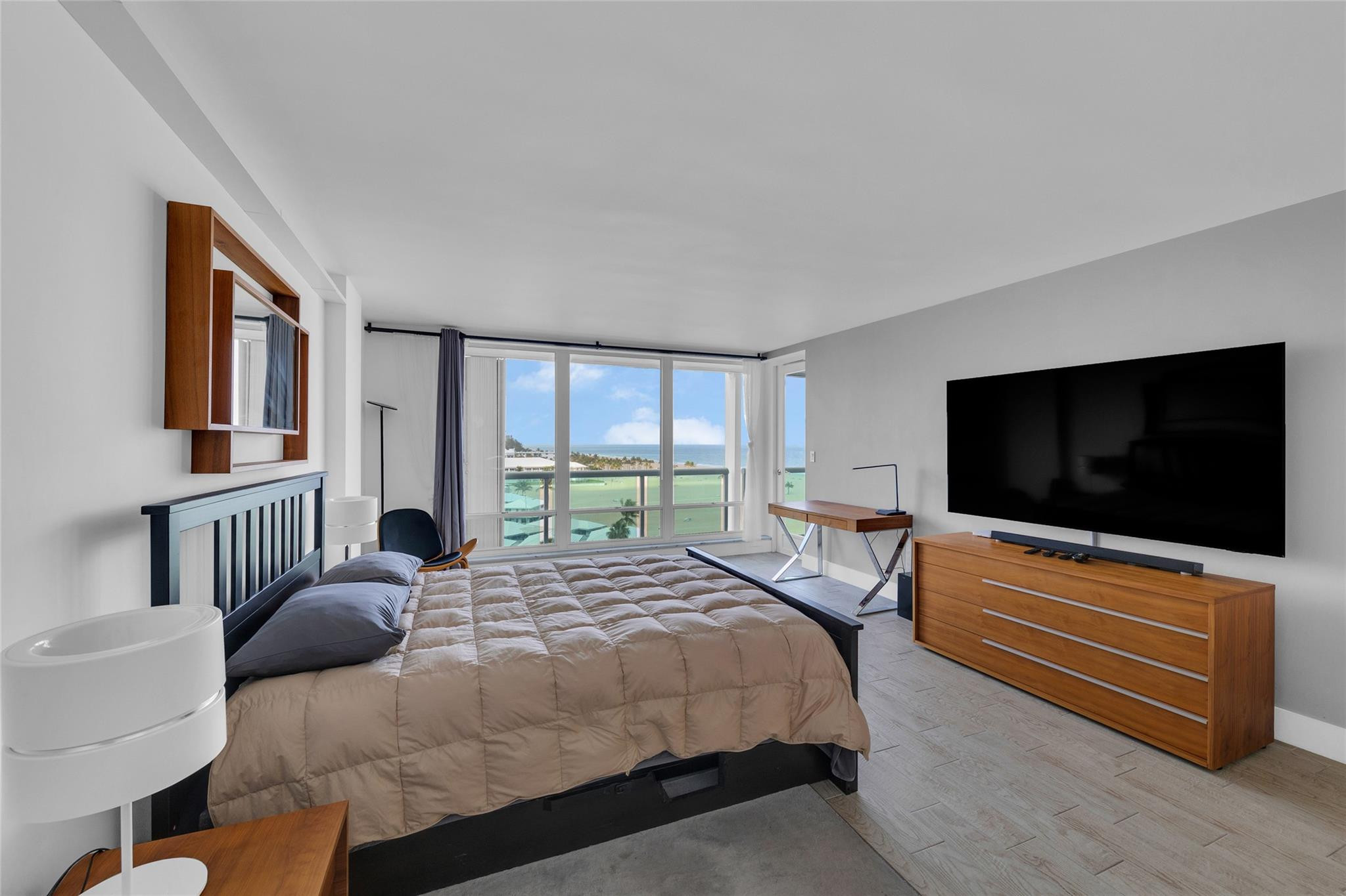 2100 S Ocean #709 Fort Lauderdale, FL 33316