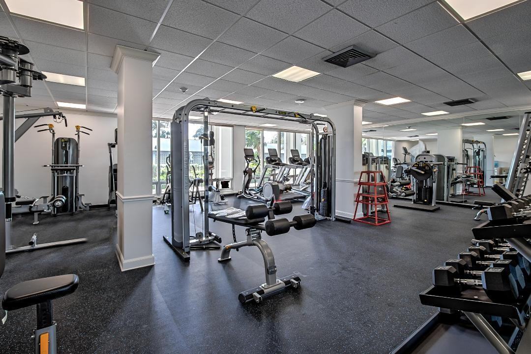 2100 S Ocean #709 Fort Lauderdale, FL 33316