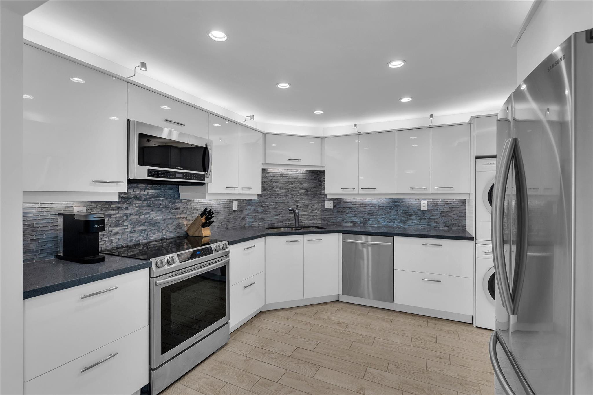 2100 S Ocean #709 Fort Lauderdale, FL 33316