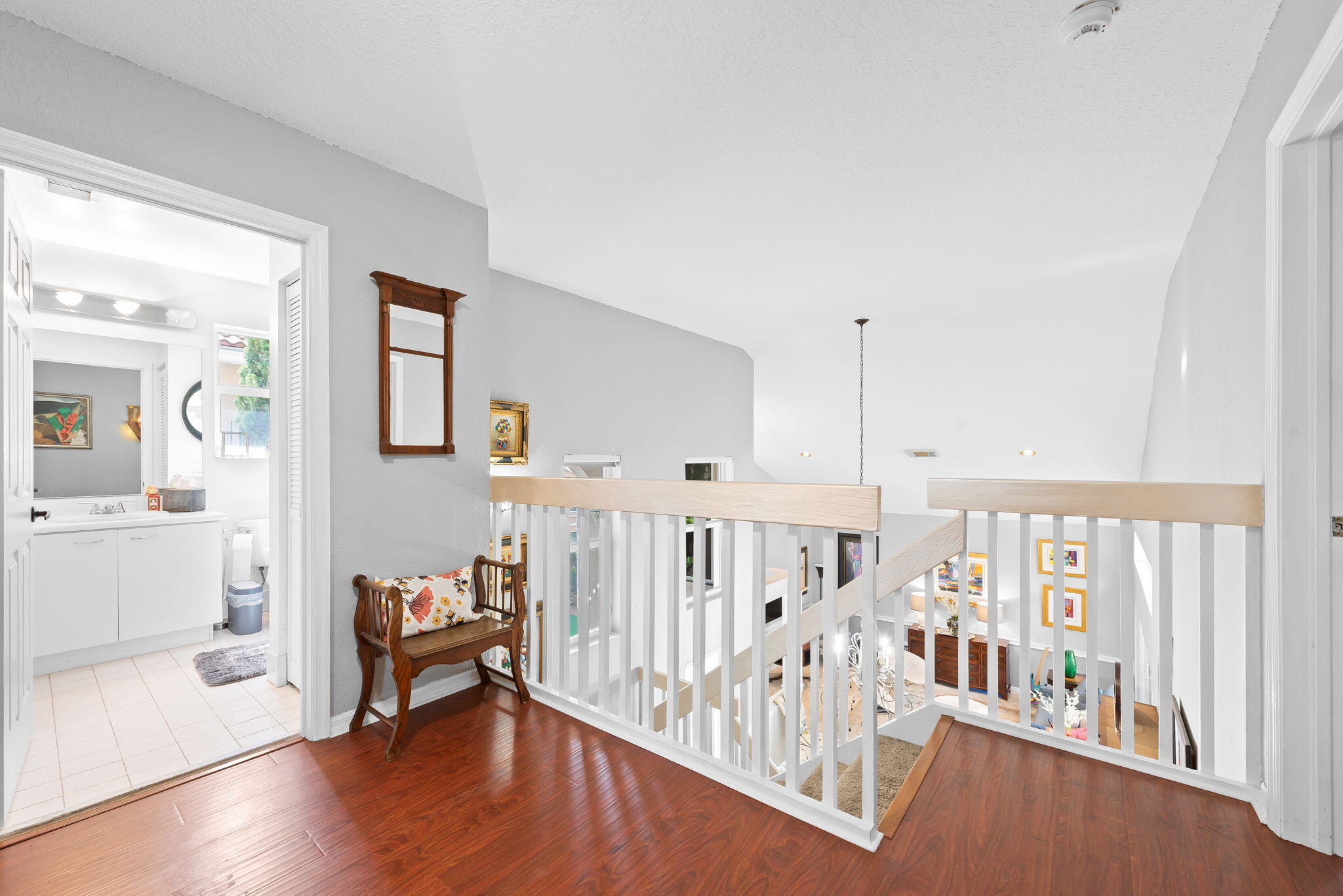 1140 Linden Hollywood, FL 33019