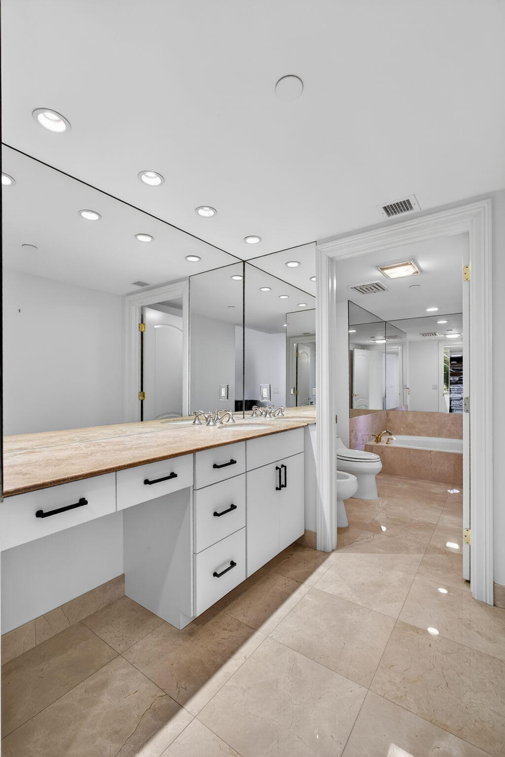 4000 N Ocean #701 Singer Island, FL 33404