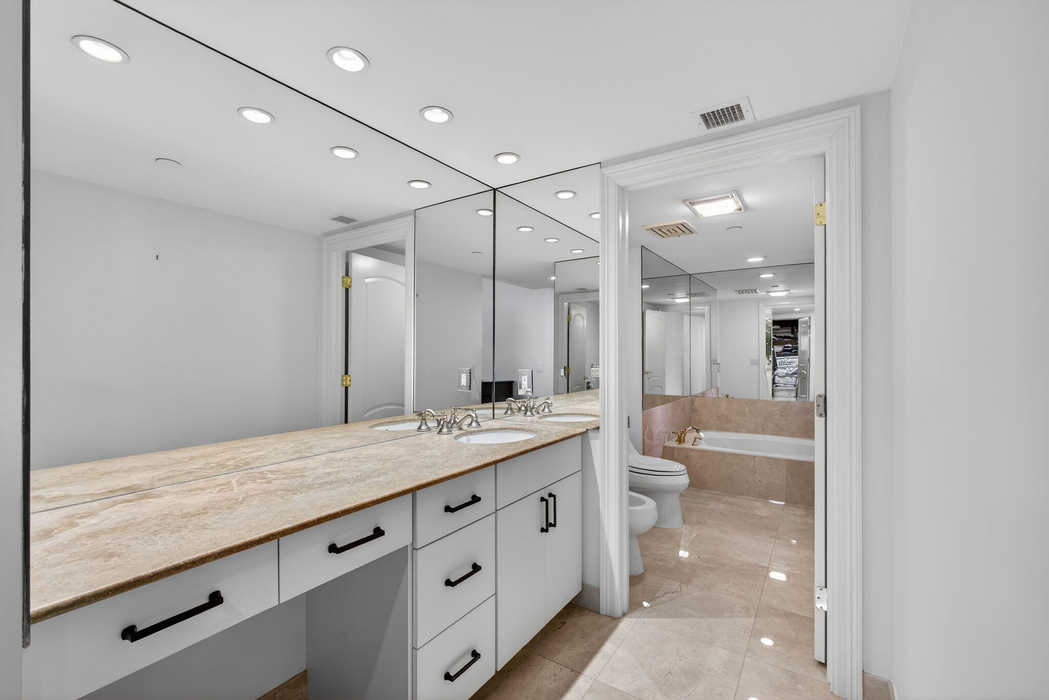 4000 N Ocean #701 Singer Island, FL 33404