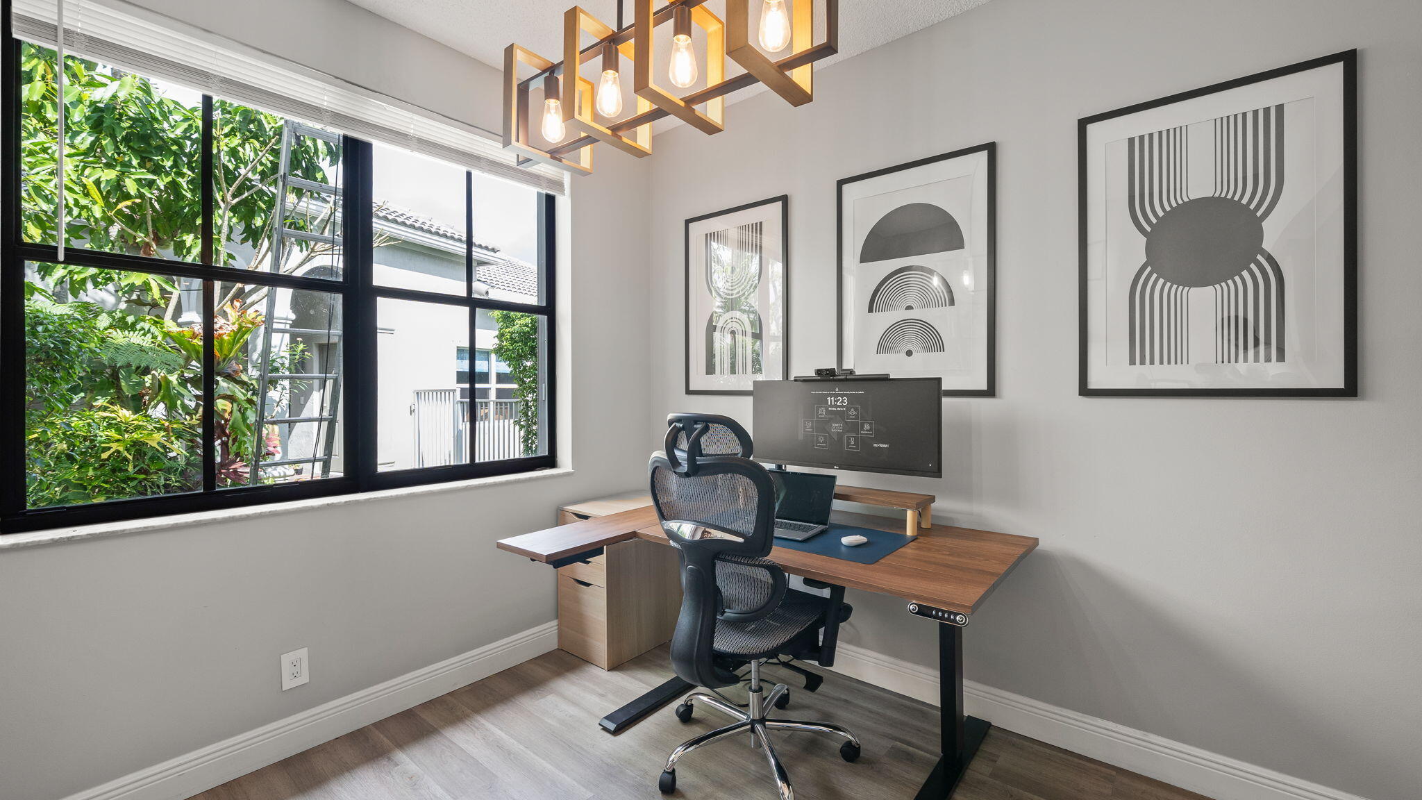 1089 Tupelo Weston, FL 33327