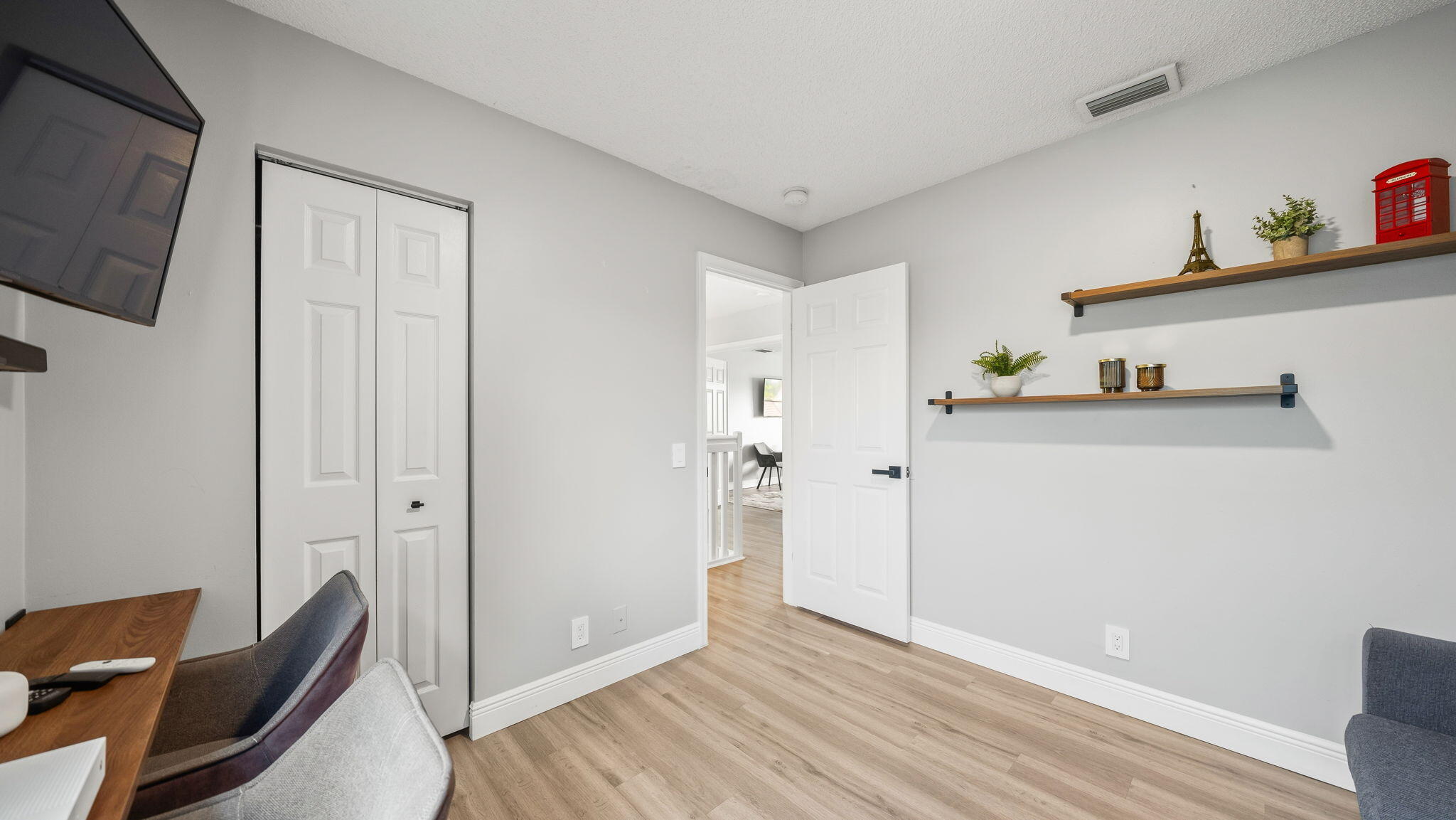 1089 Tupelo Weston, FL 33327