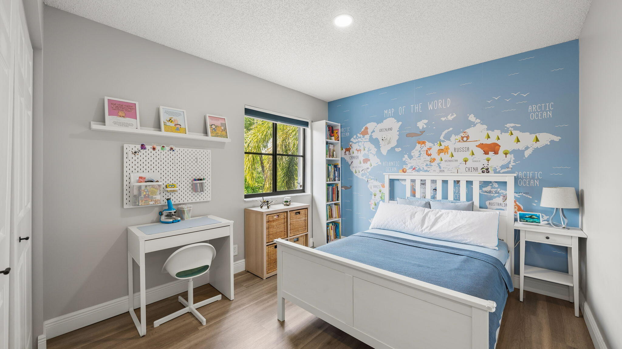 1089 Tupelo Weston, FL 33327