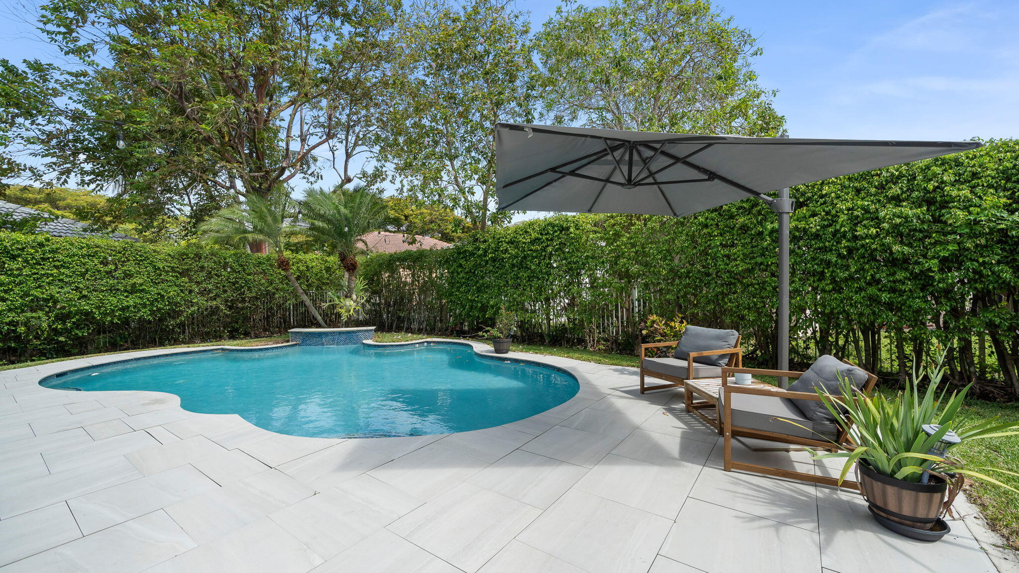 1089 Tupelo Weston, FL 33327