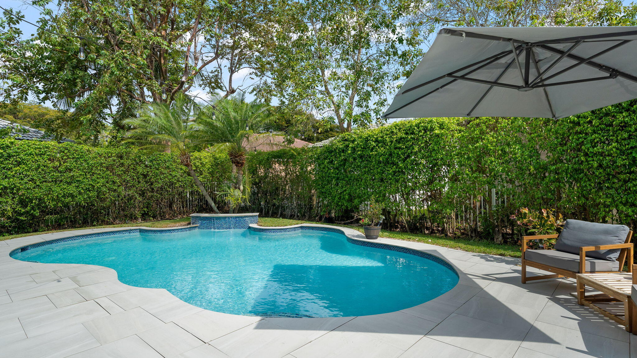 1089 Tupelo Weston, FL 33327