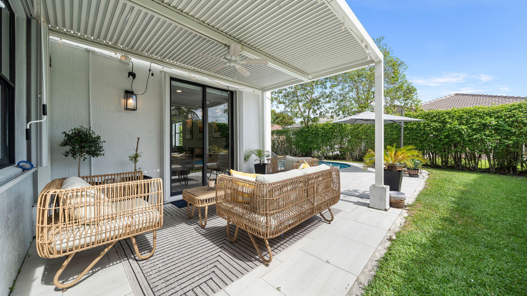 1089 Tupelo Weston, FL 33327