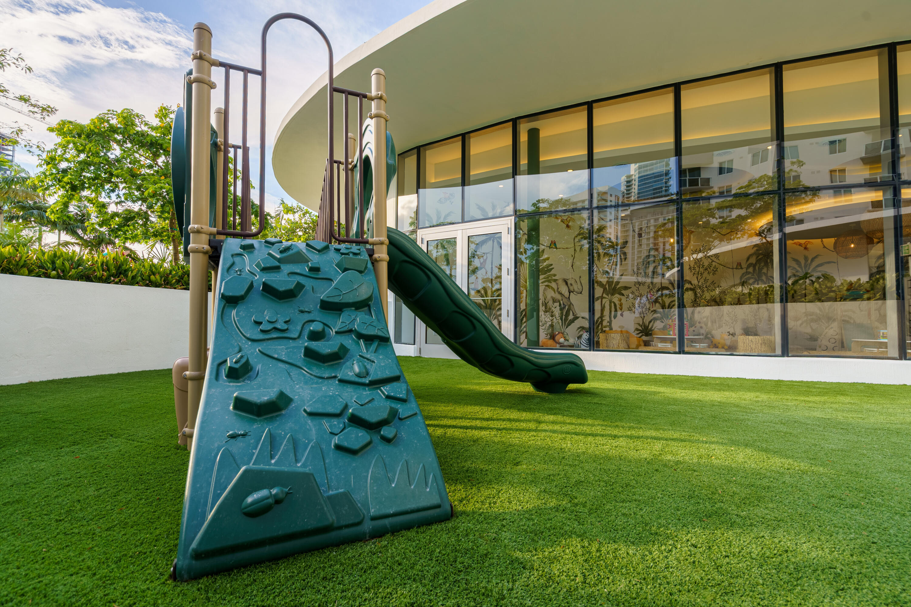 700 NE 24th #Penthouse Mansion-6003 Miami, FL 33137