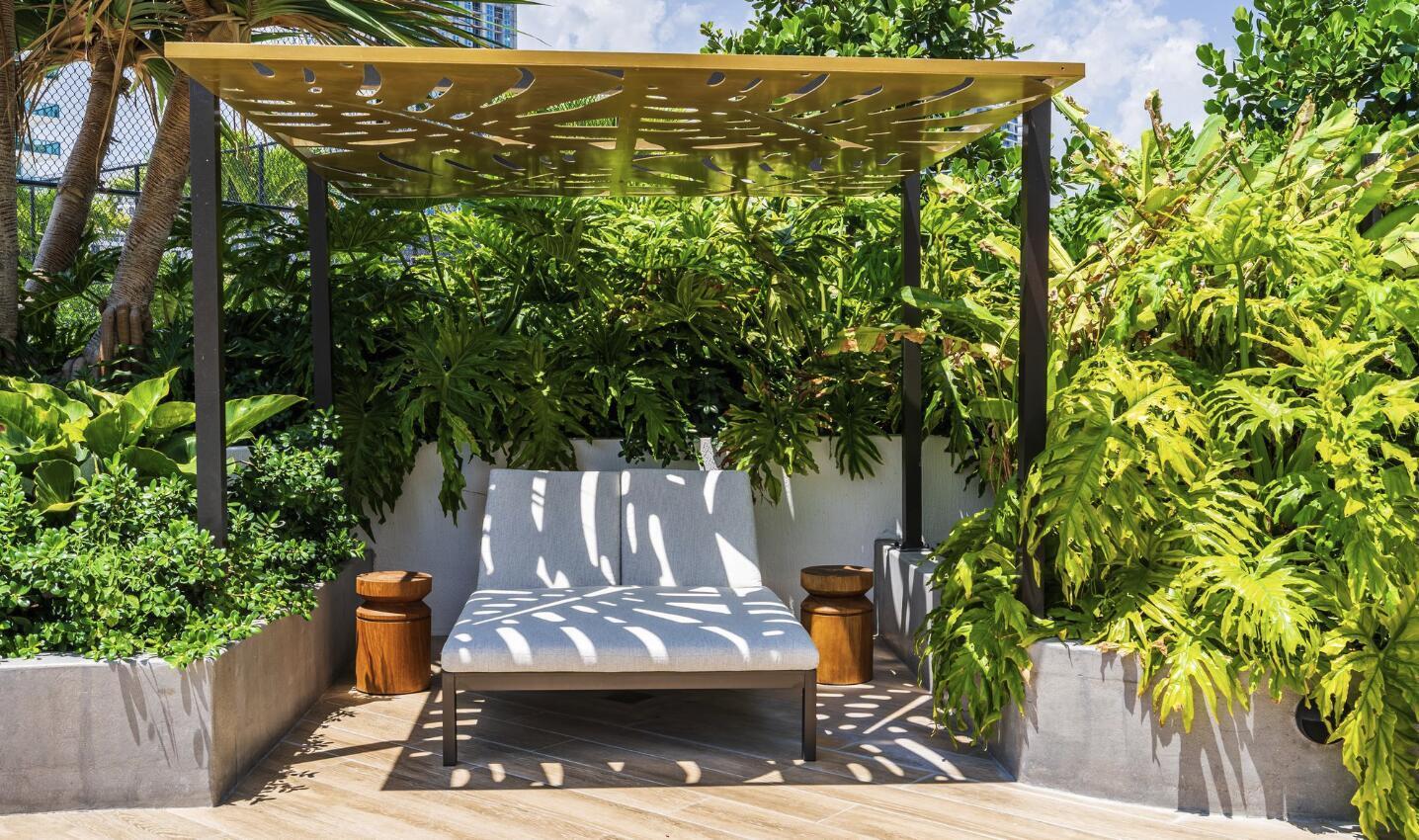 700 NE 24th #Penthouse Mansion-6003 Miami, FL 33137