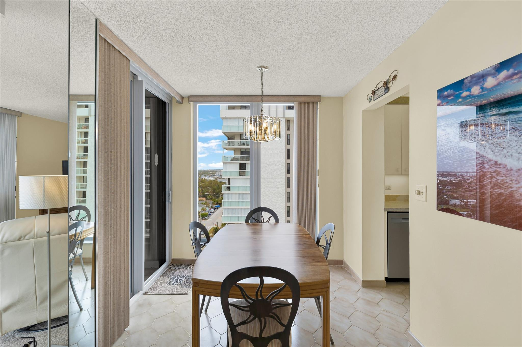 1010 S Ocean #1509 Pompano Beach, FL 33062