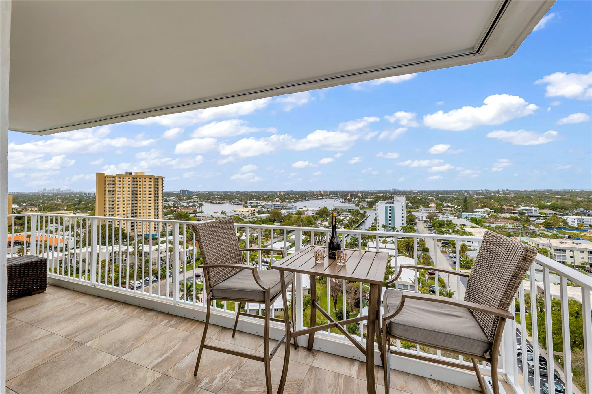 1010 S Ocean #1509 Pompano Beach, FL 33062