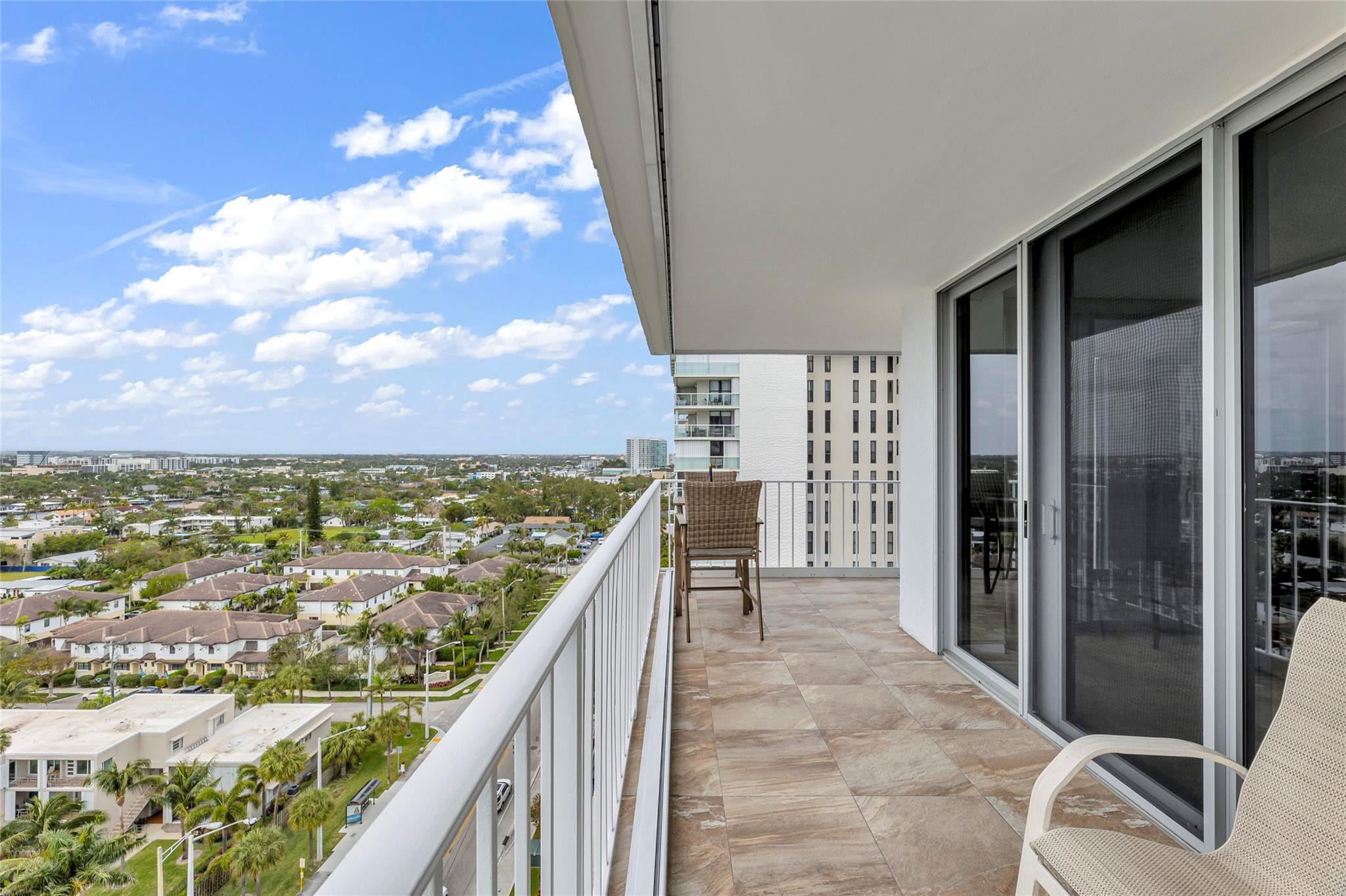 1010 S Ocean #1509 Pompano Beach, FL 33062