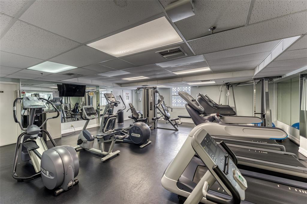 1010 S Ocean #1509 Pompano Beach, FL 33062