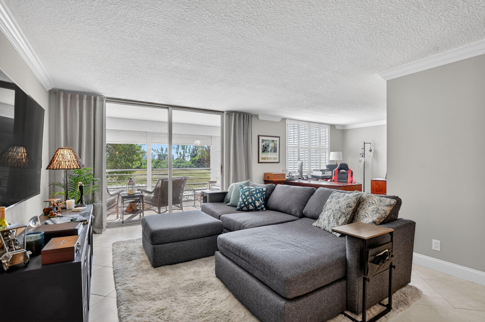 6300 NW 2nd #306