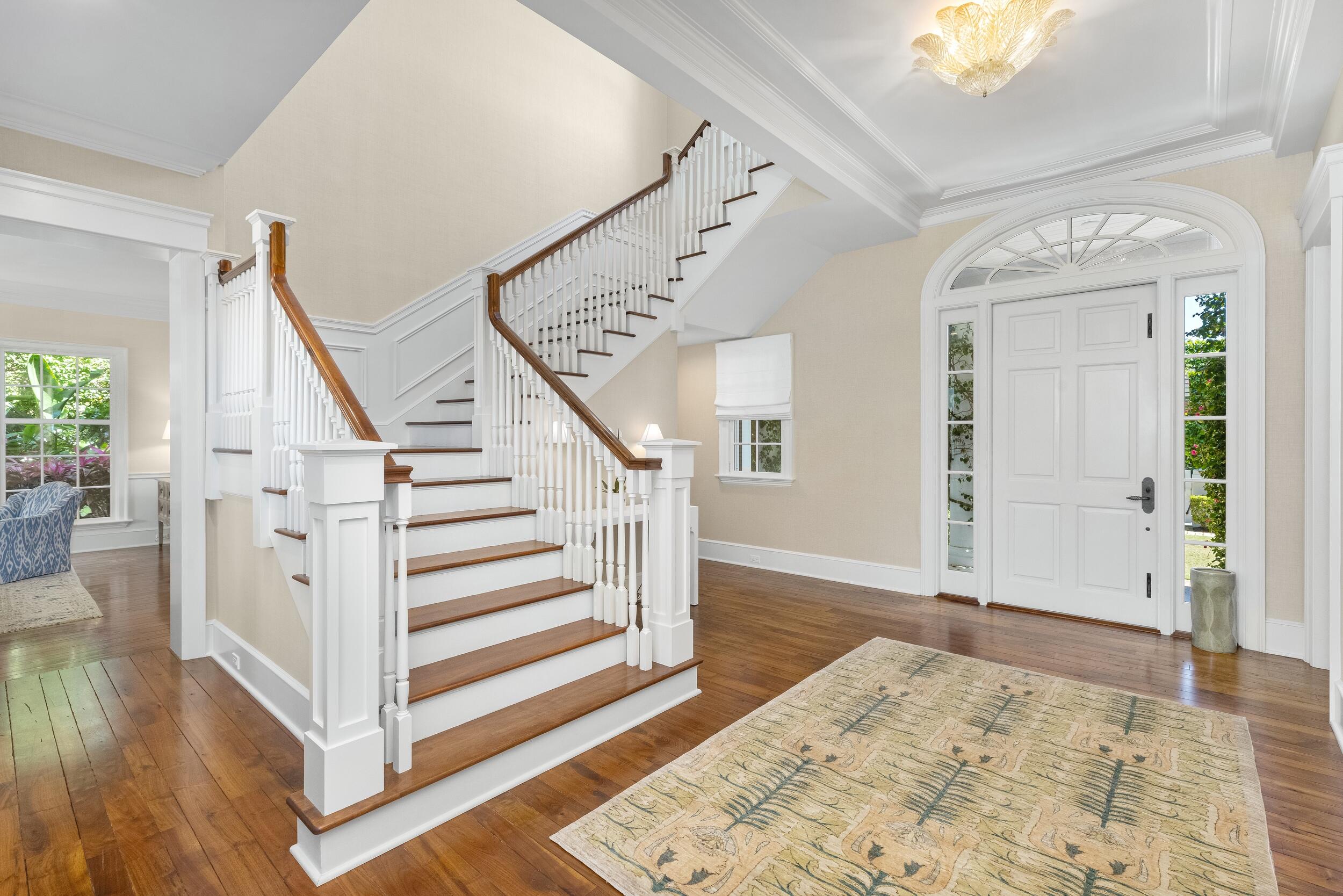 231 Coral Palm Beach, FL 33480