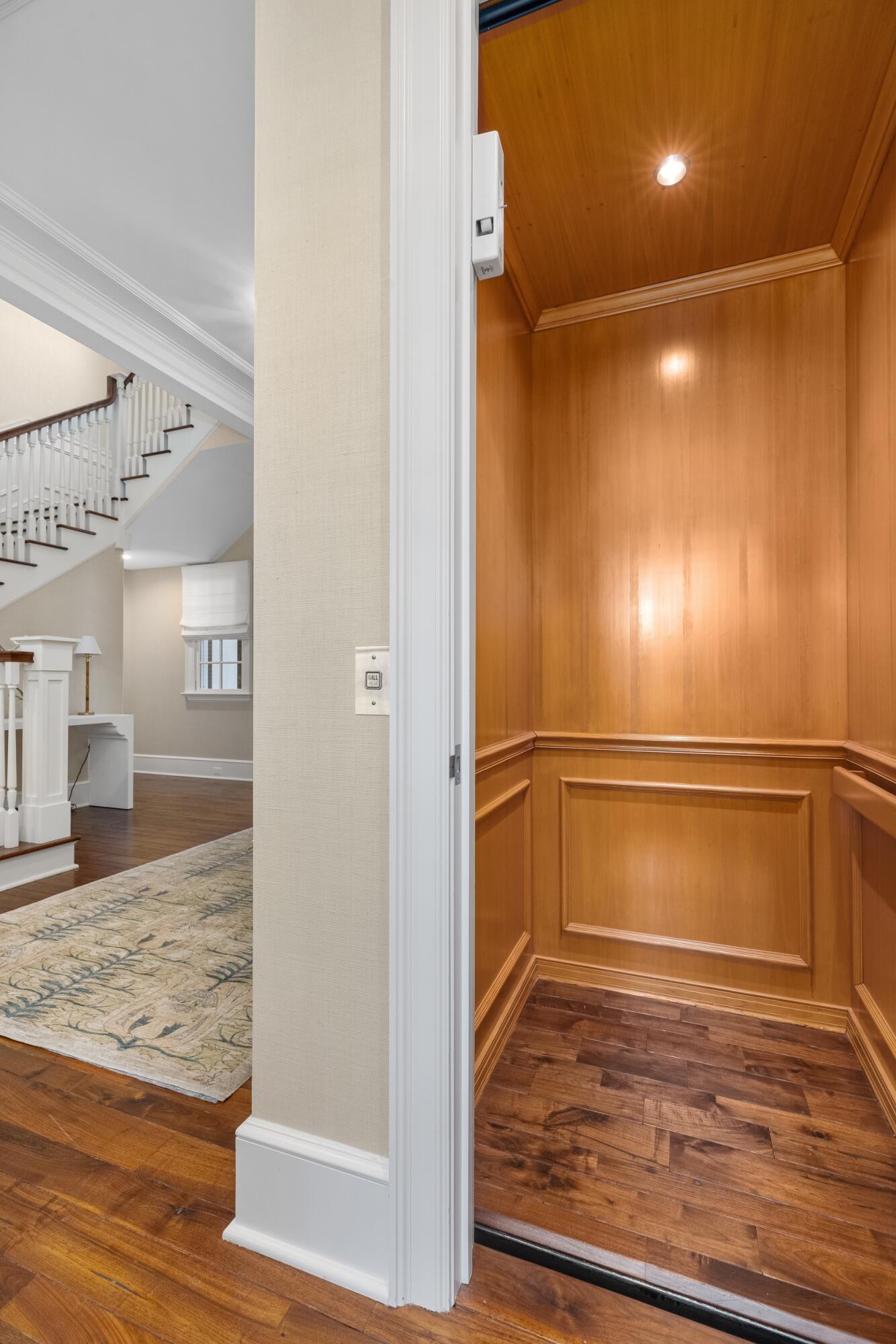 231 Coral Palm Beach, FL 33480
