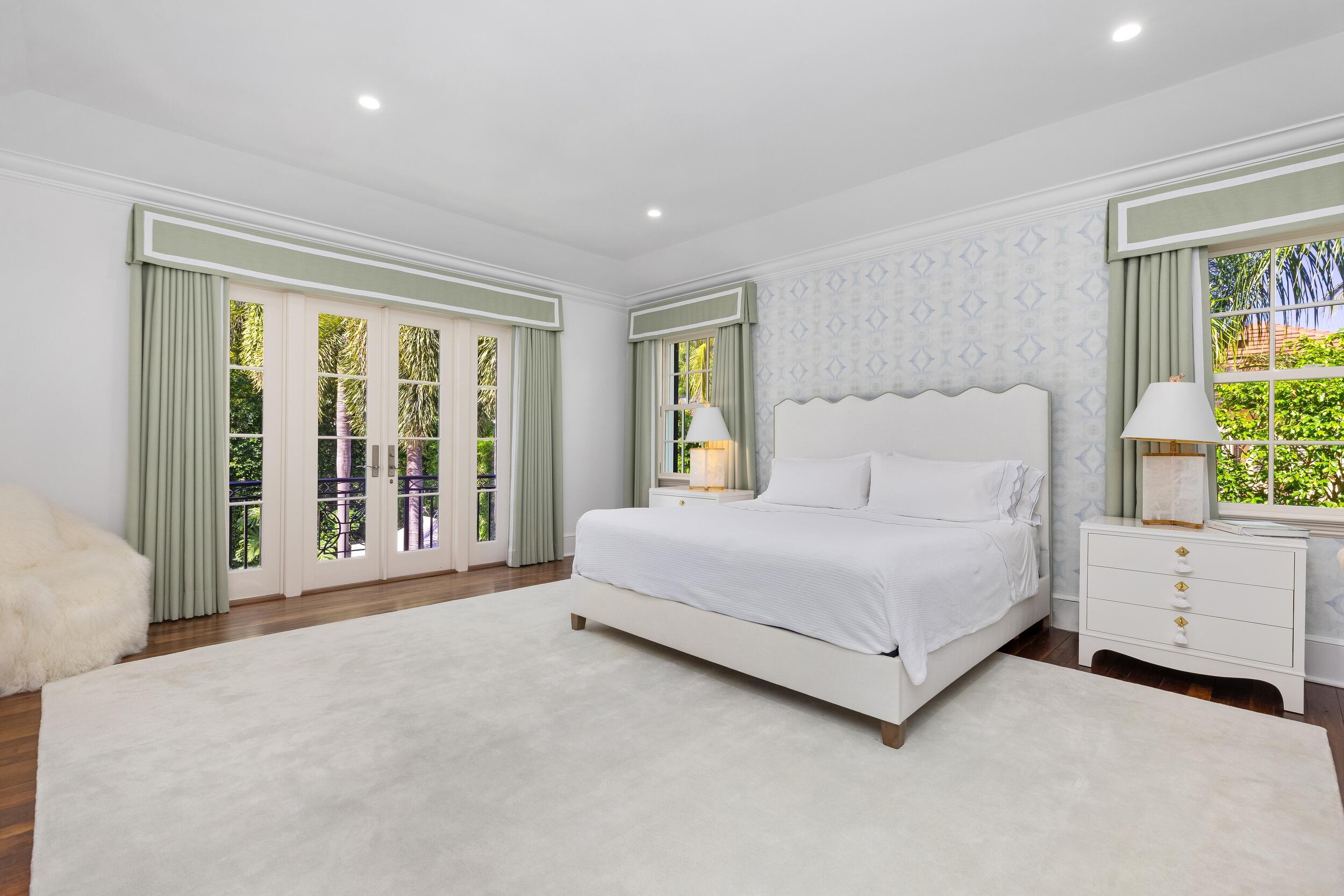 231 Coral Palm Beach, FL 33480