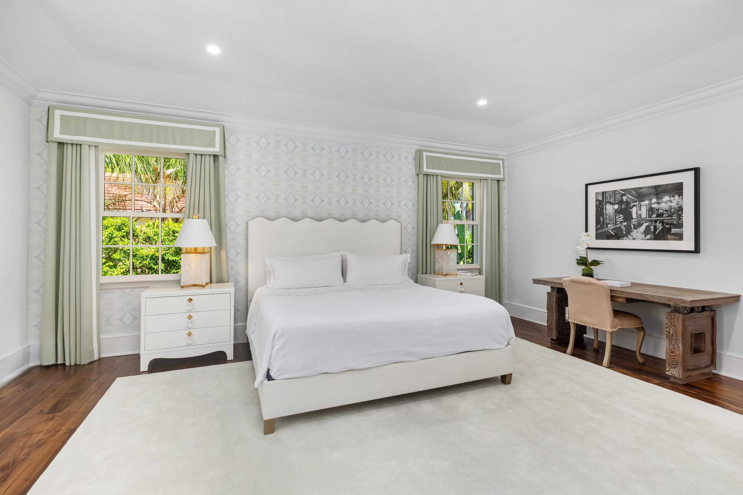 231 Coral Palm Beach, FL 33480