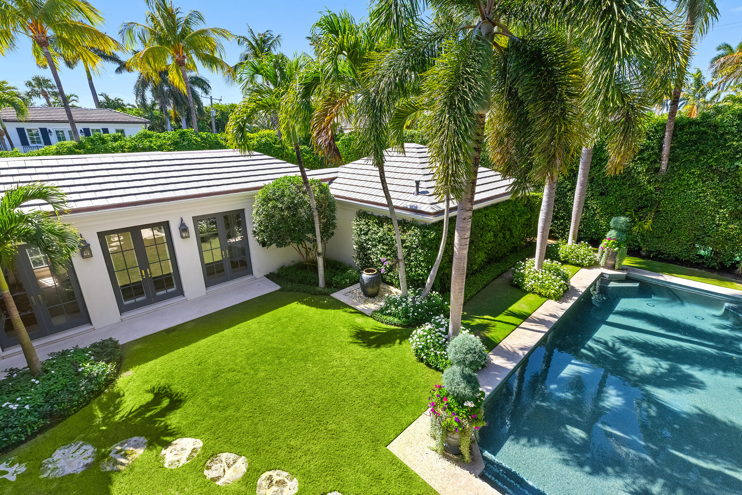 231 Coral Palm Beach, FL 33480