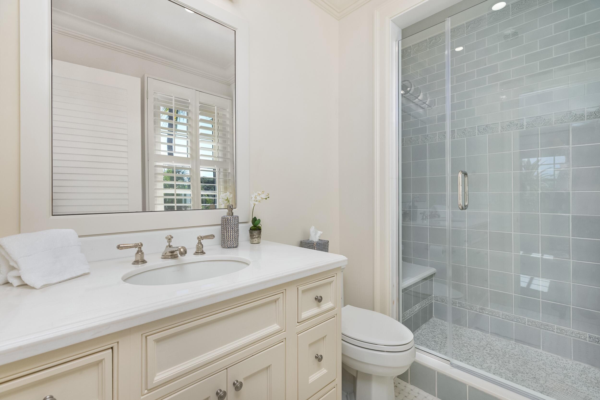 231 Coral Palm Beach, FL 33480