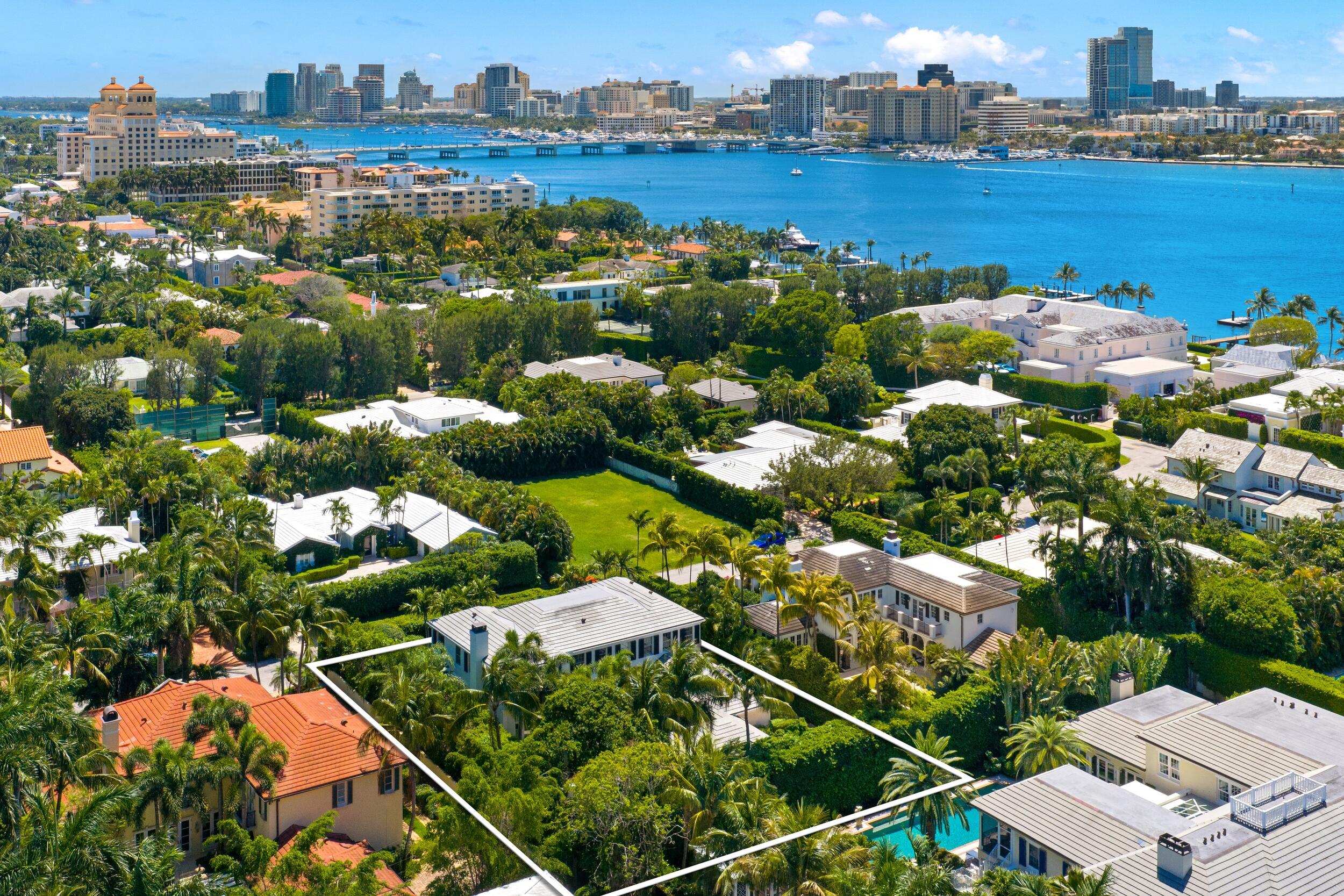 231 Coral Palm Beach, FL 33480