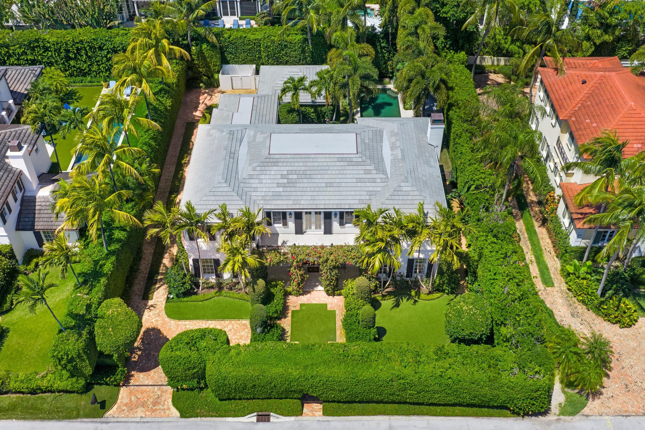 231 Coral Palm Beach, FL 33480