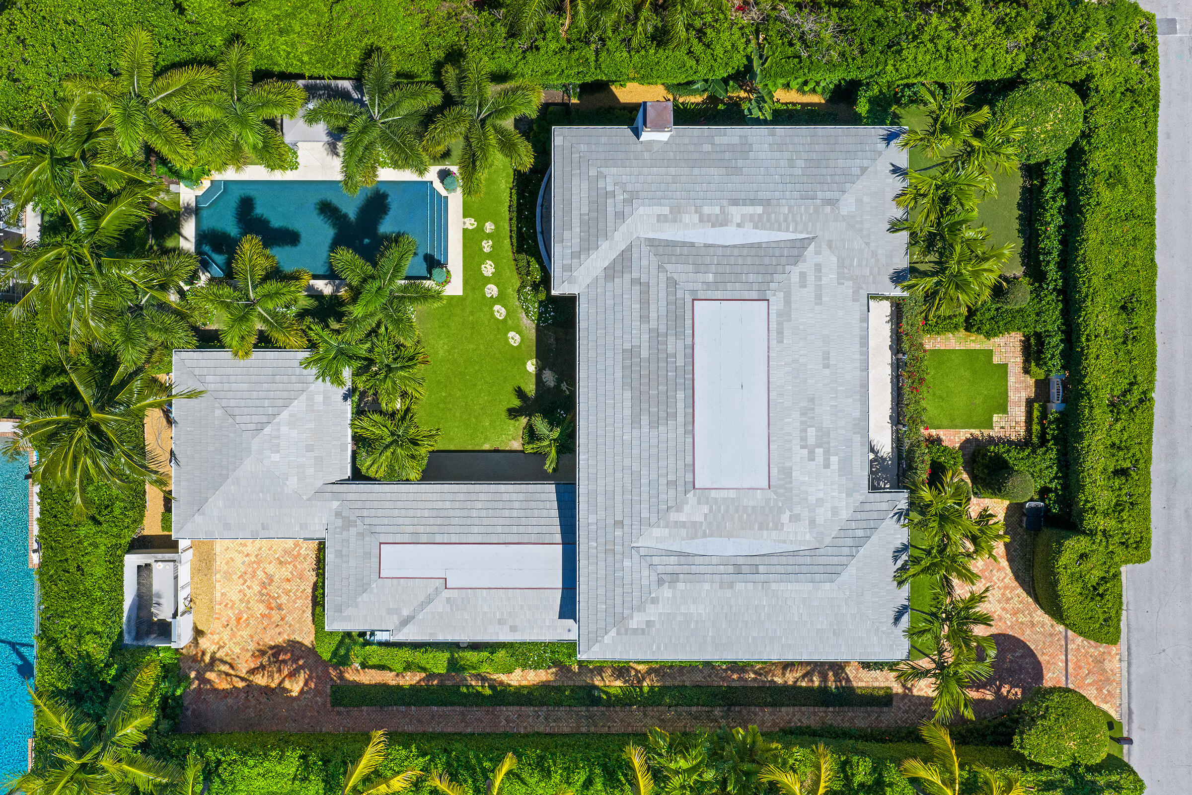 231 Coral Palm Beach, FL 33480