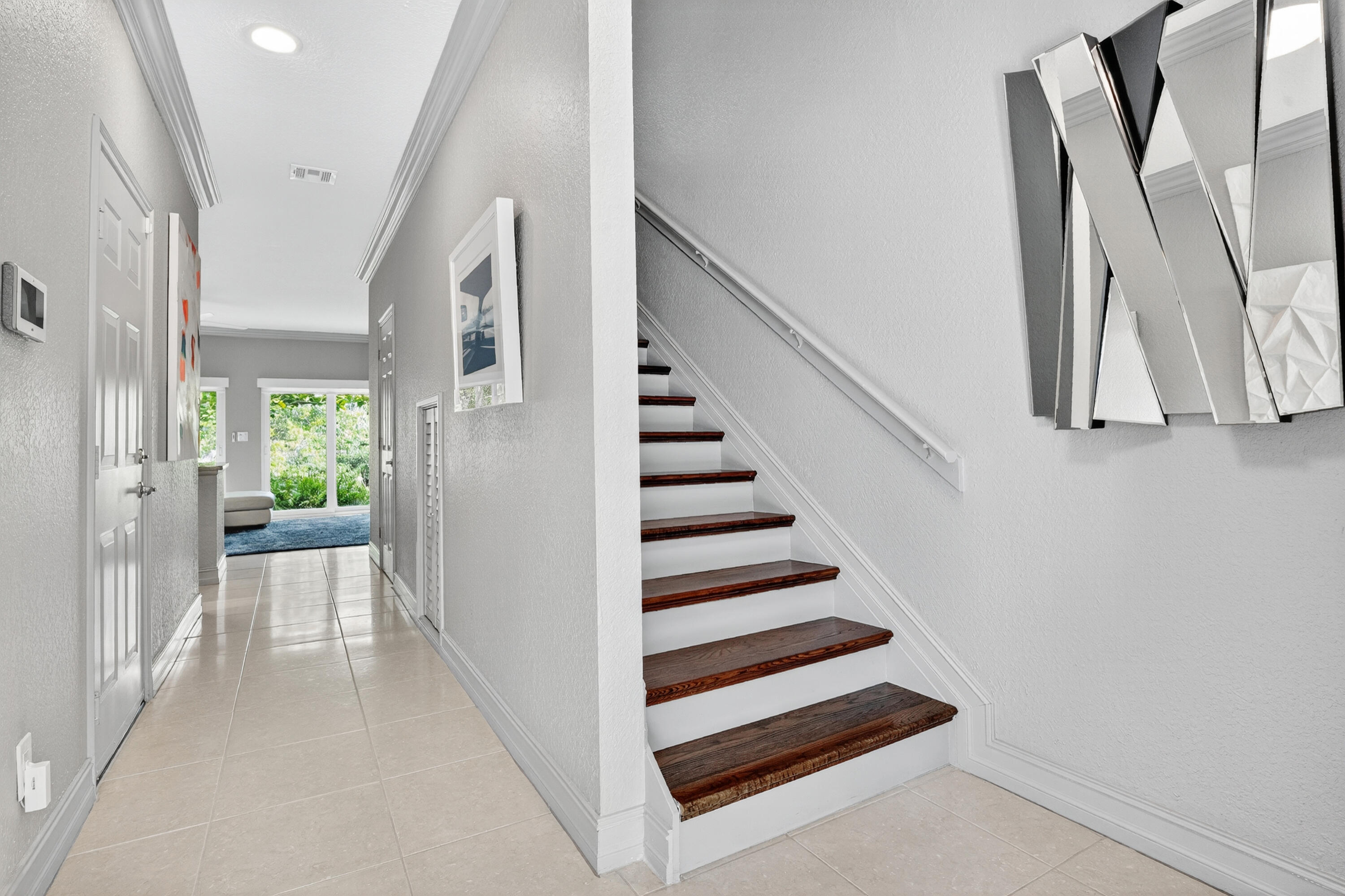 1777 NE 4th #B3 Fort Lauderdale, FL 33305