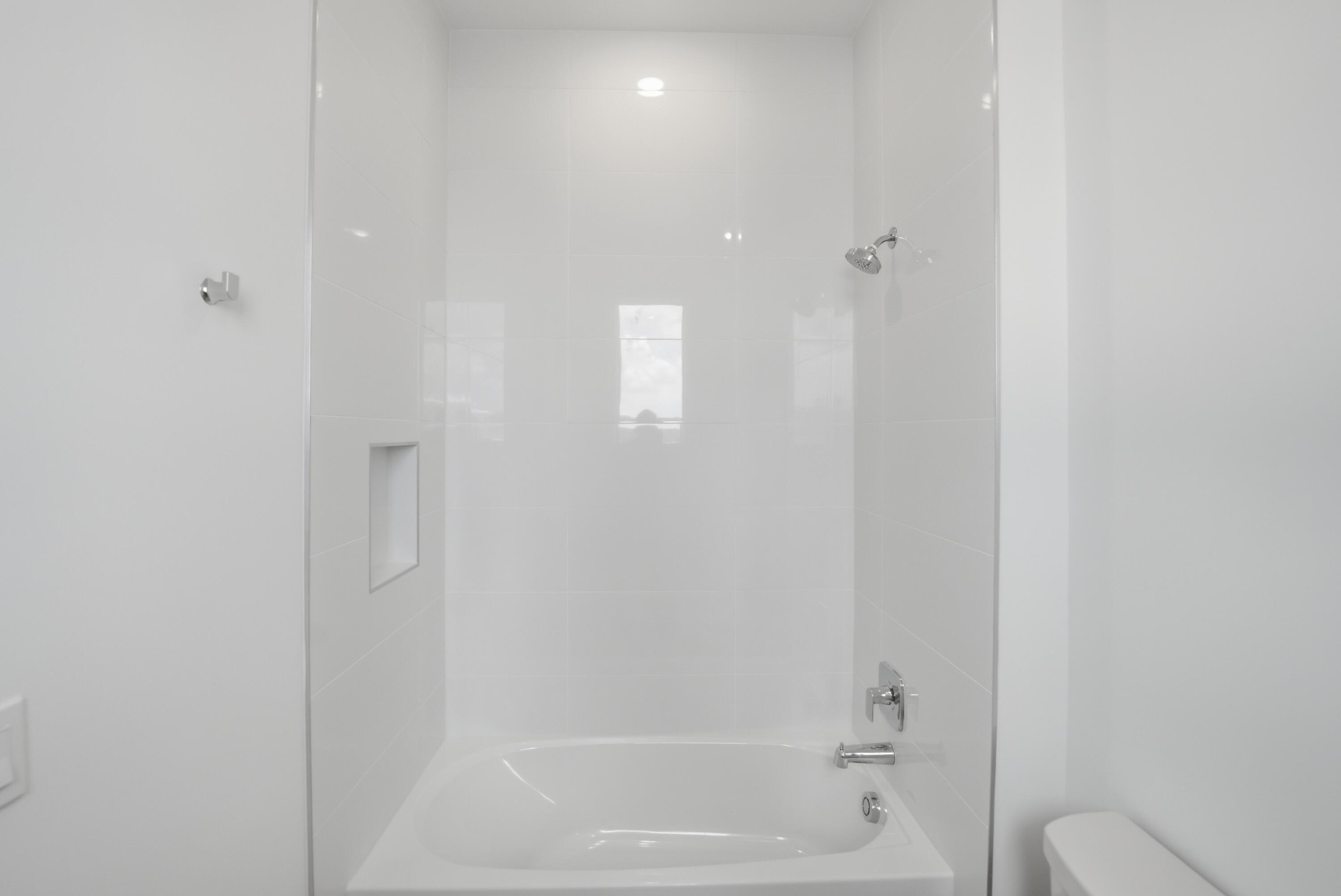 7738 Longchamp Lake Worth, FL 33449