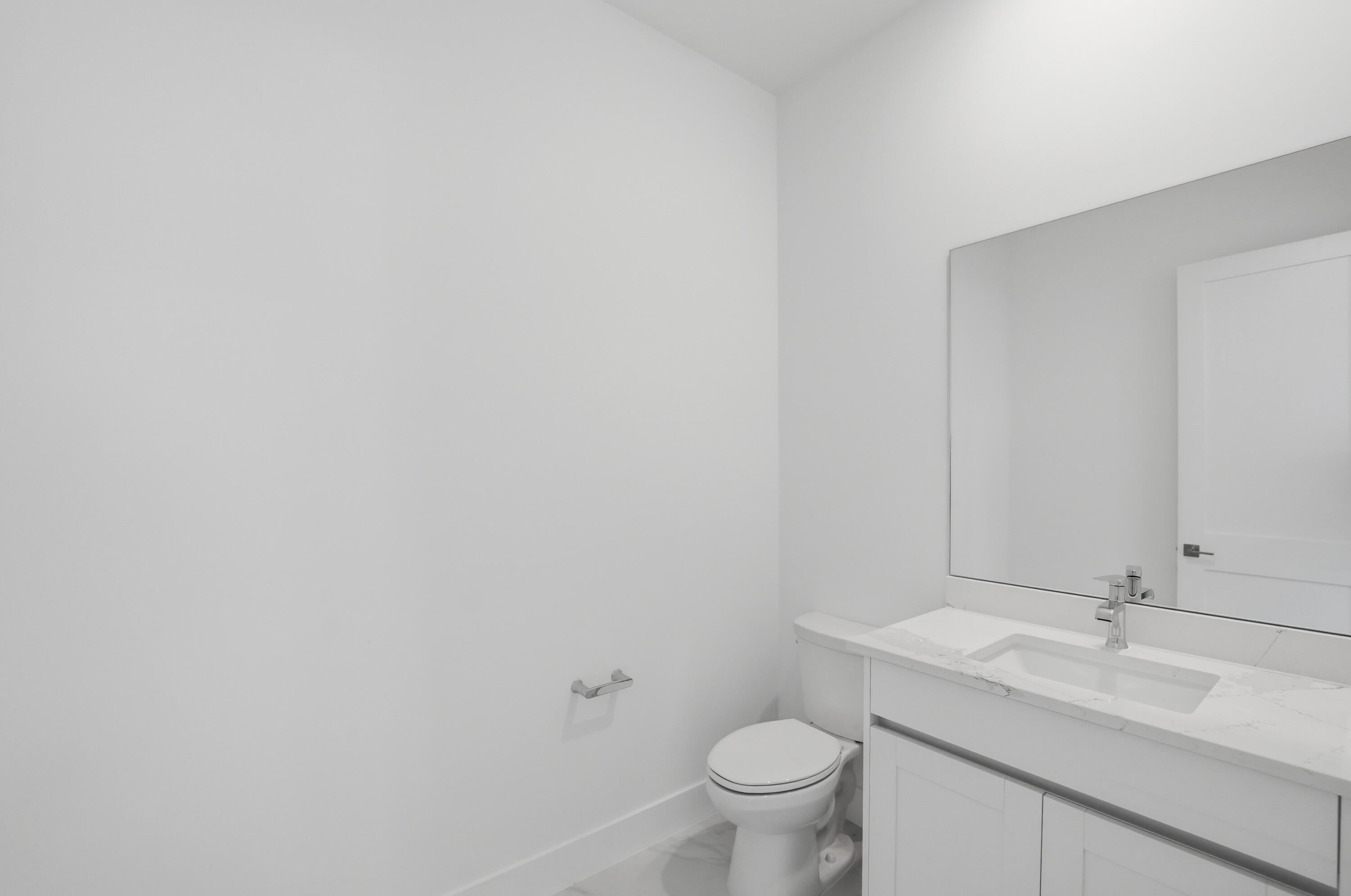 7738 Longchamp Lake Worth, FL 33449