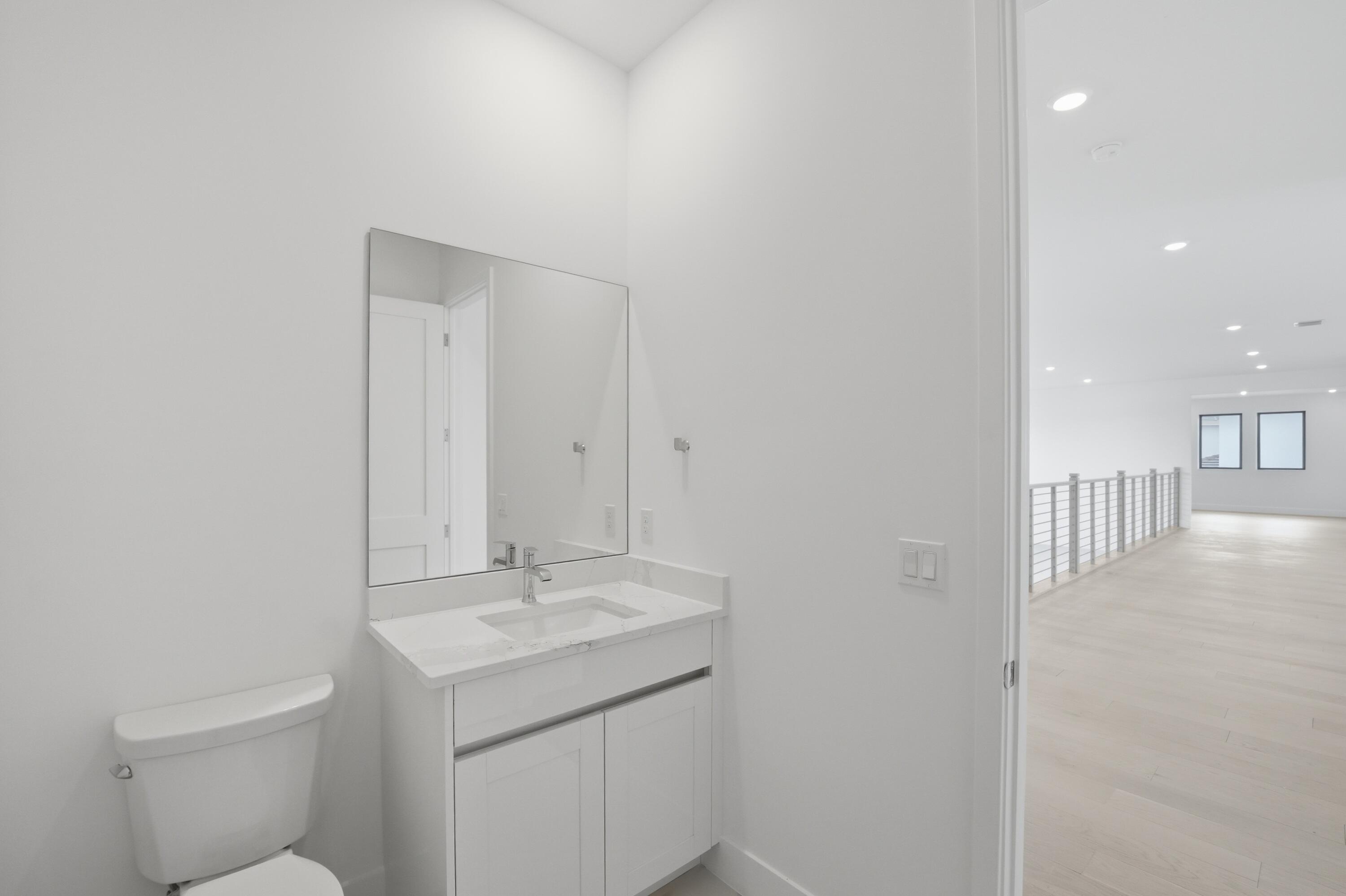 7738 Longchamp Lake Worth, FL 33449
