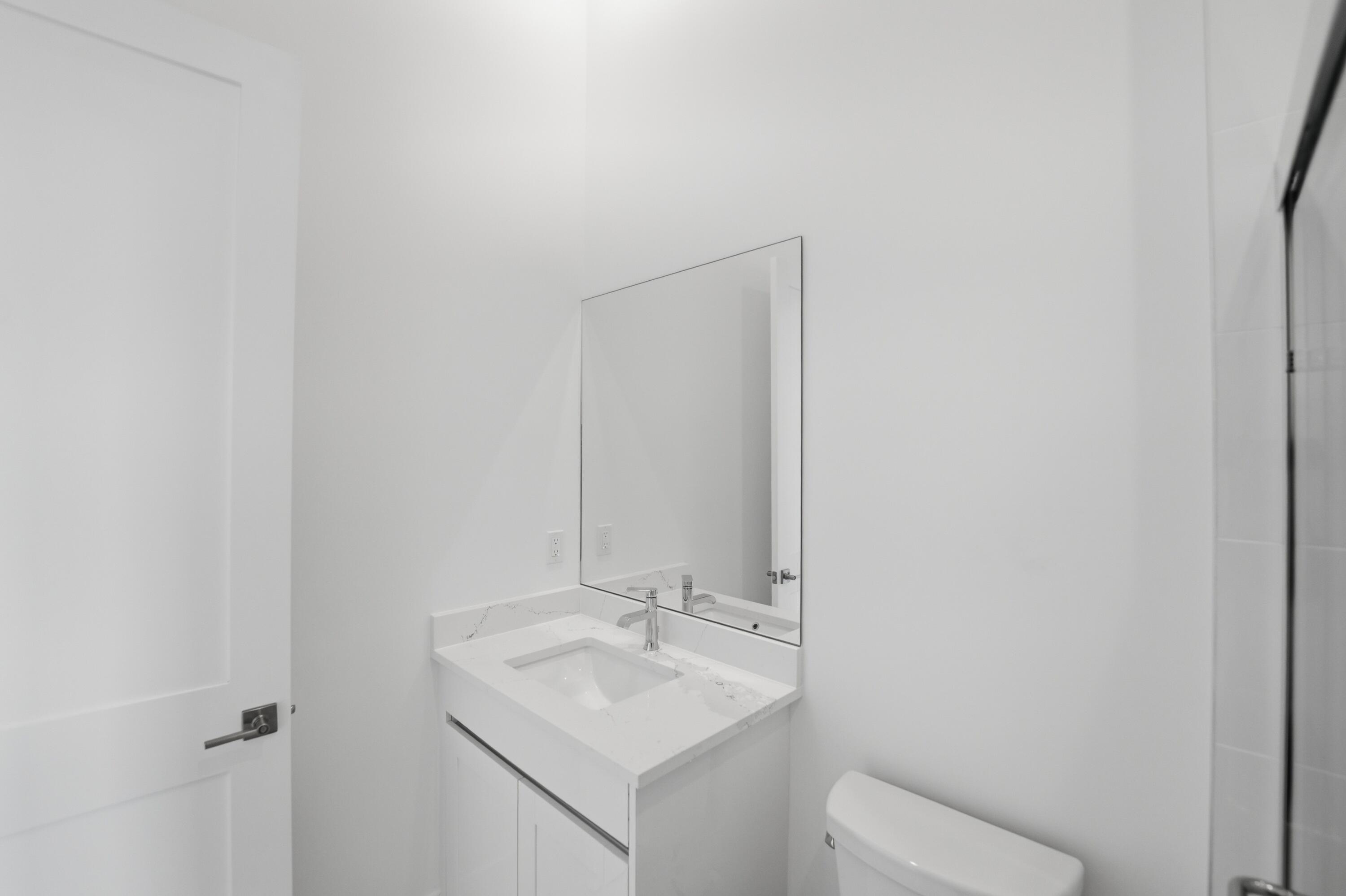 7738 Longchamp Lake Worth, FL 33449
