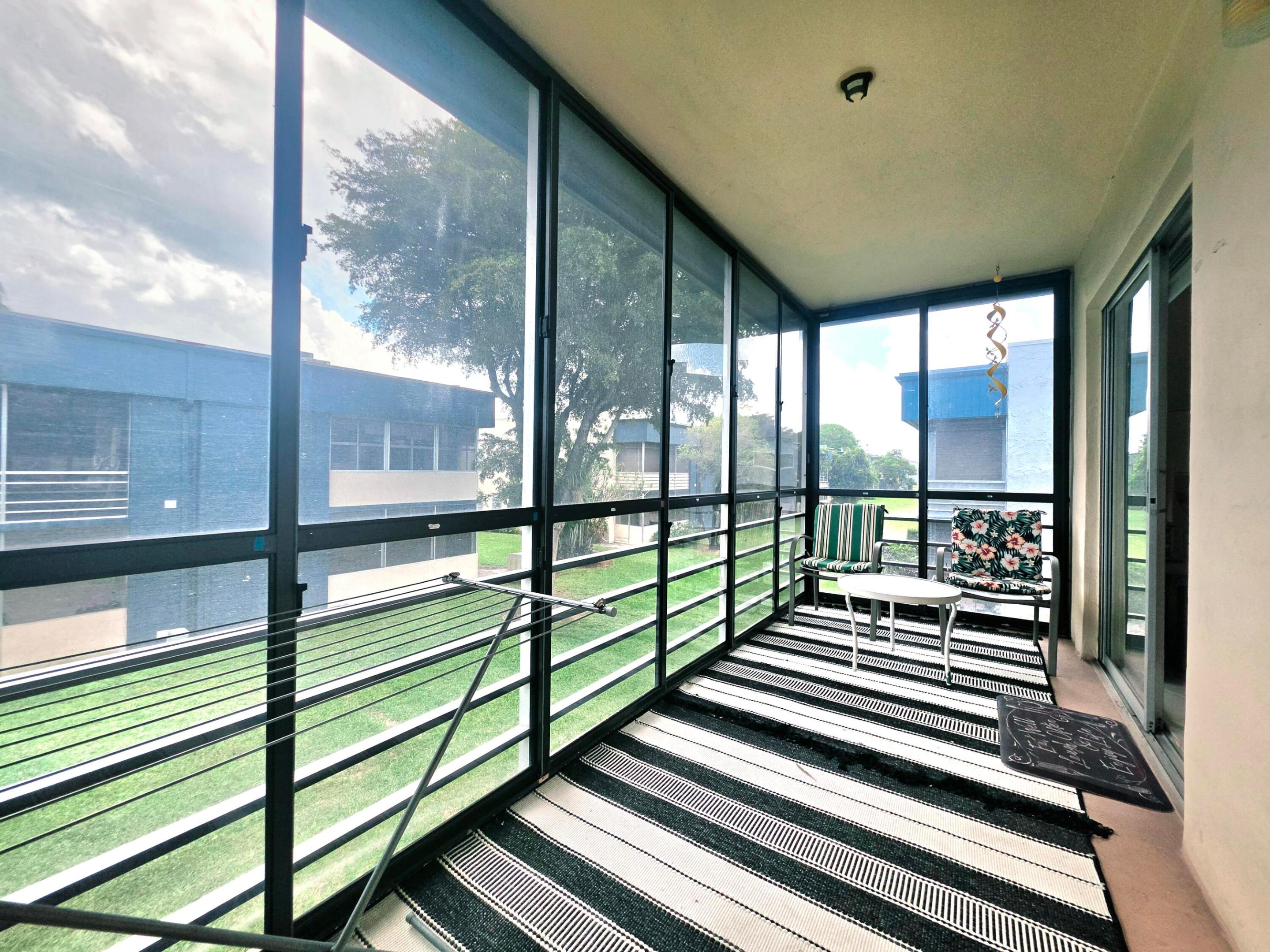 719 Flanders #O Delray Beach, FL 33484