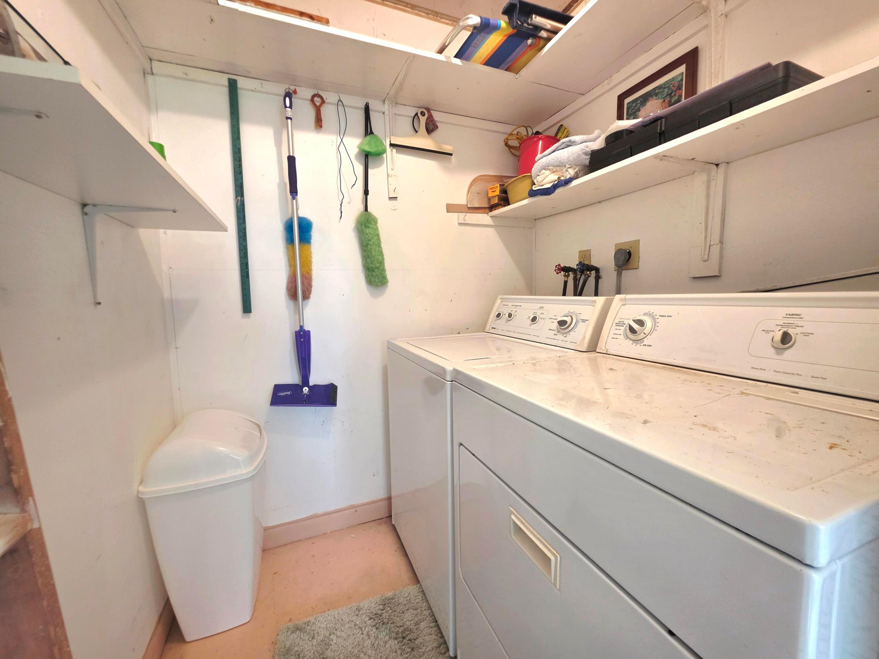 719 Flanders #O Delray Beach, FL 33484