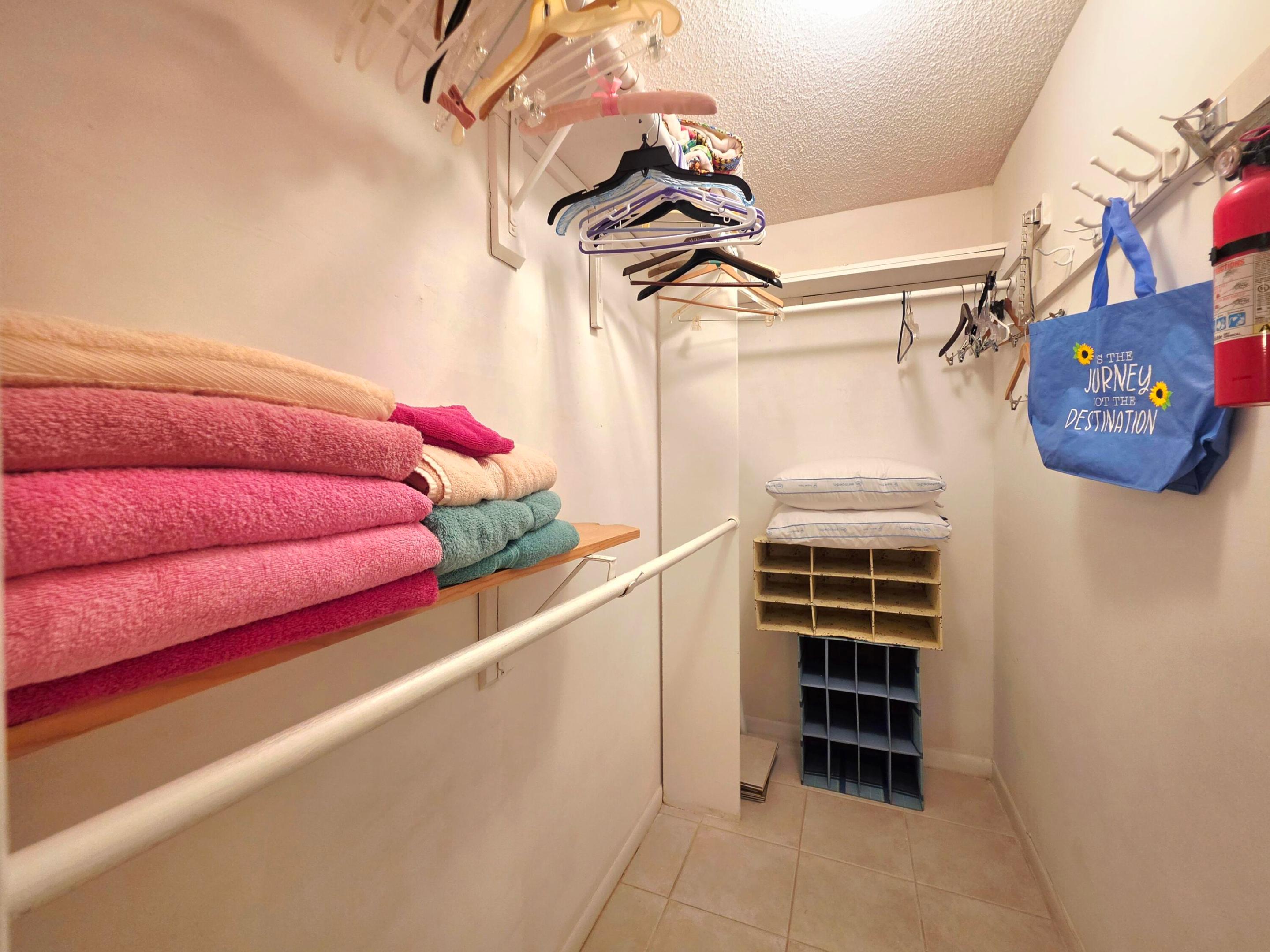 719 Flanders #O Delray Beach, FL 33484