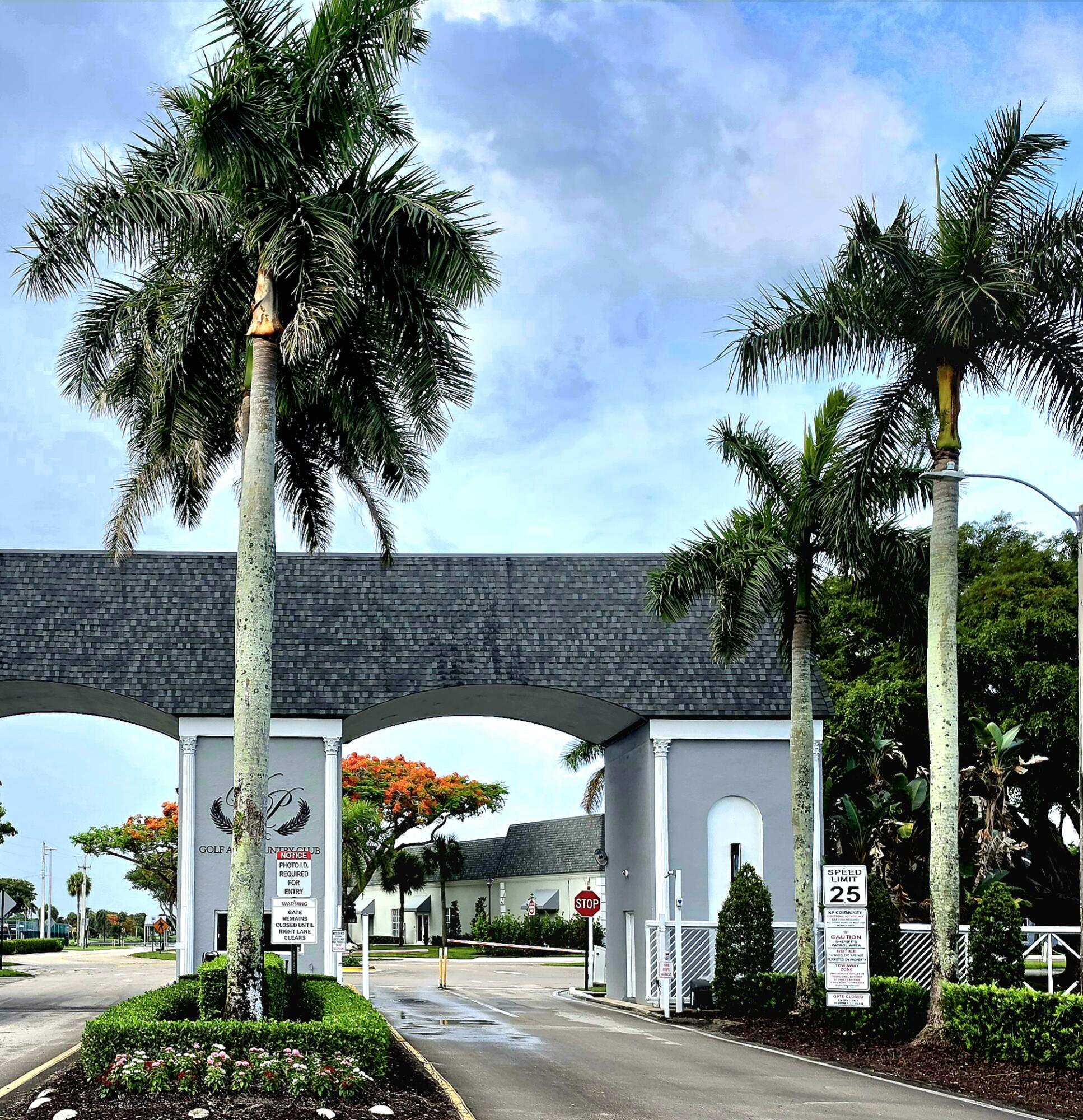 719 Flanders #O Delray Beach, FL 33484