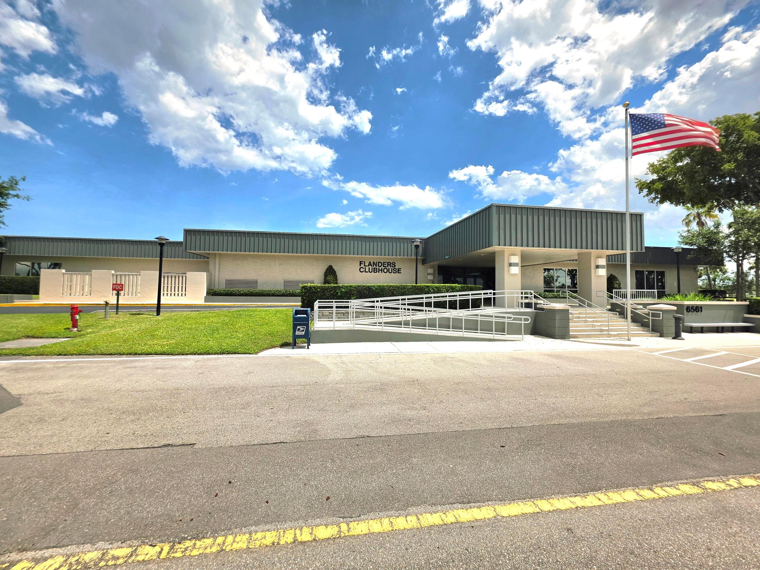 719 Flanders #O Delray Beach, FL 33484